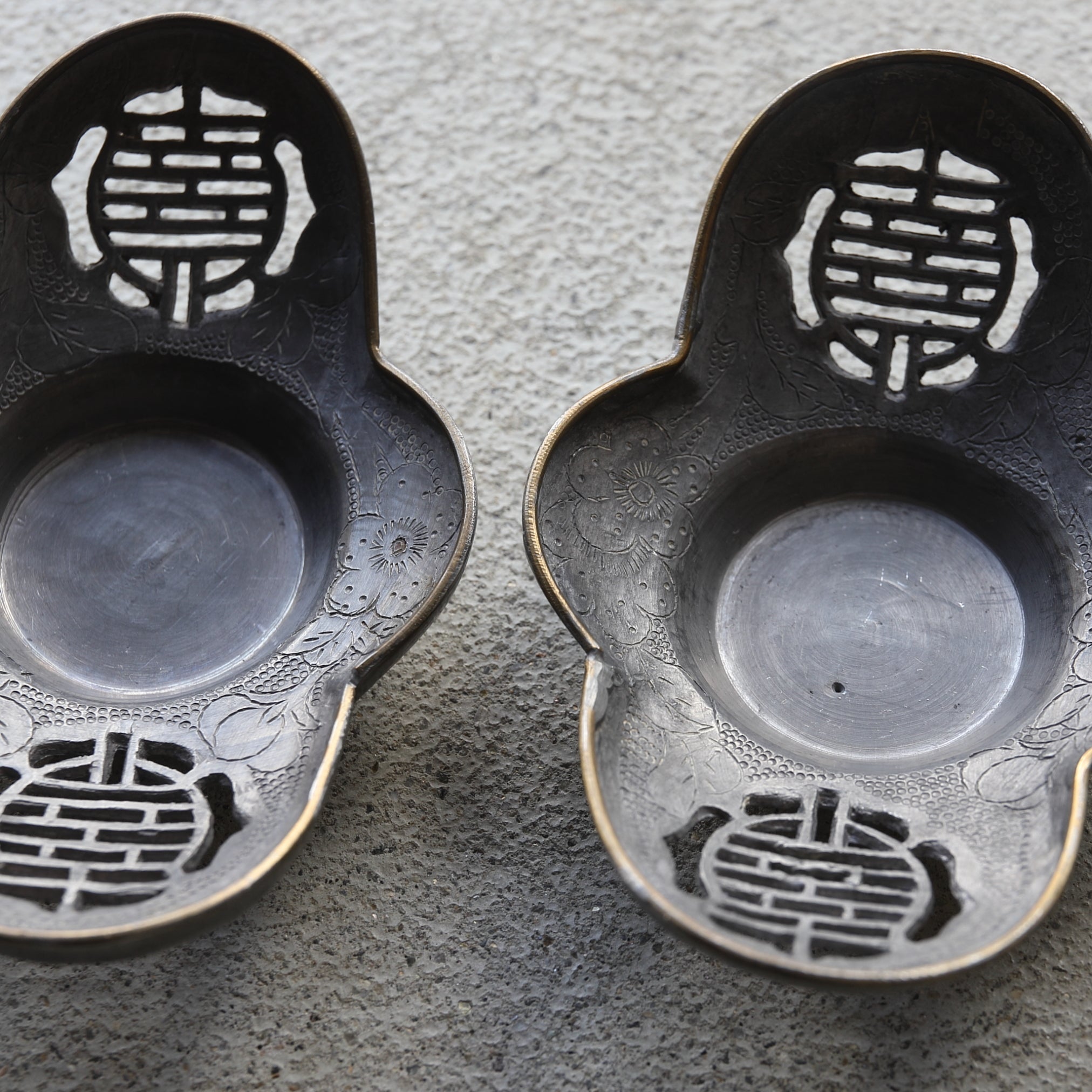 古錫透雕瓜形茶托 5件套(清朝, 西元1616年–1911年)