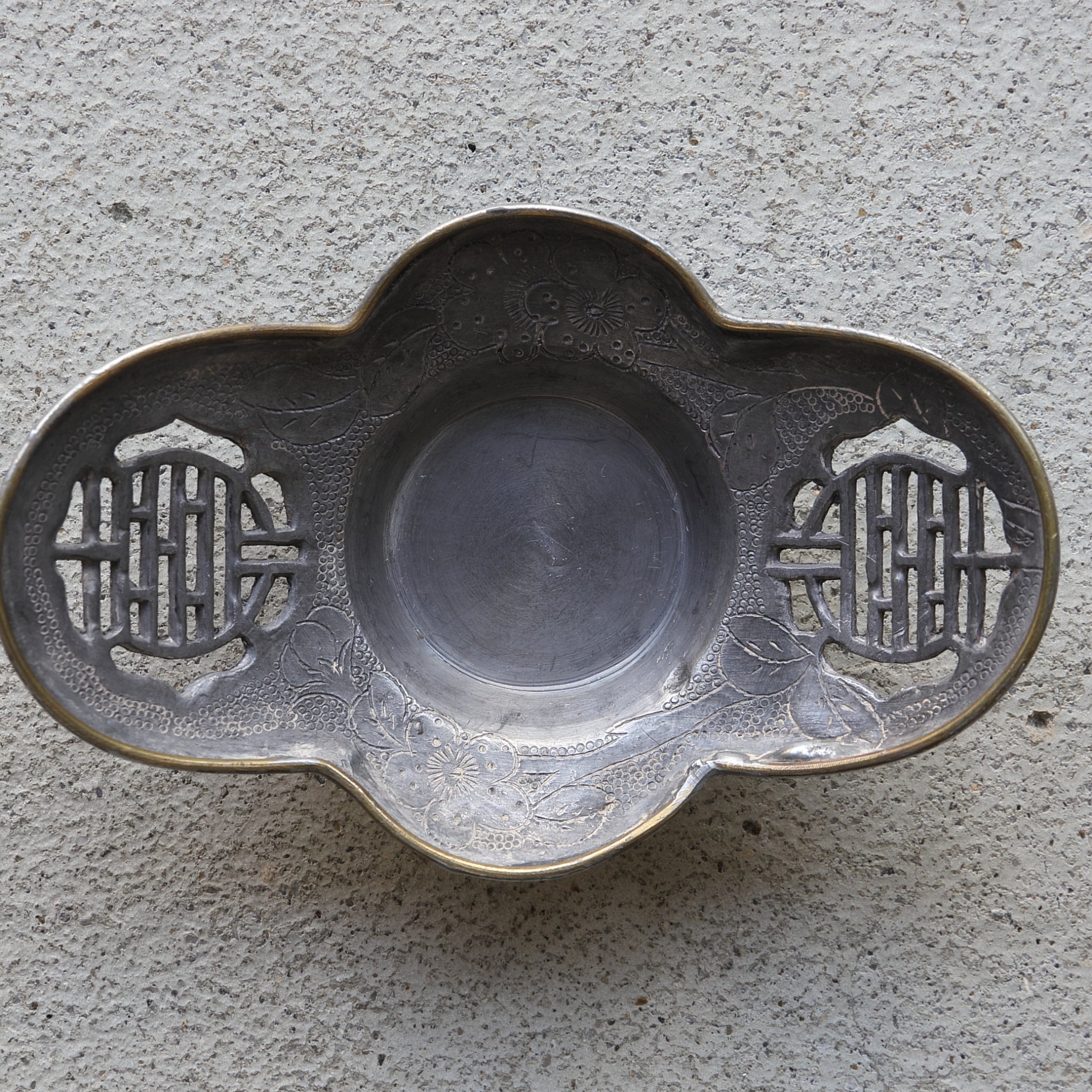 古錫透雕瓜形茶托 5件套(清朝, 西元1616年–1911年)