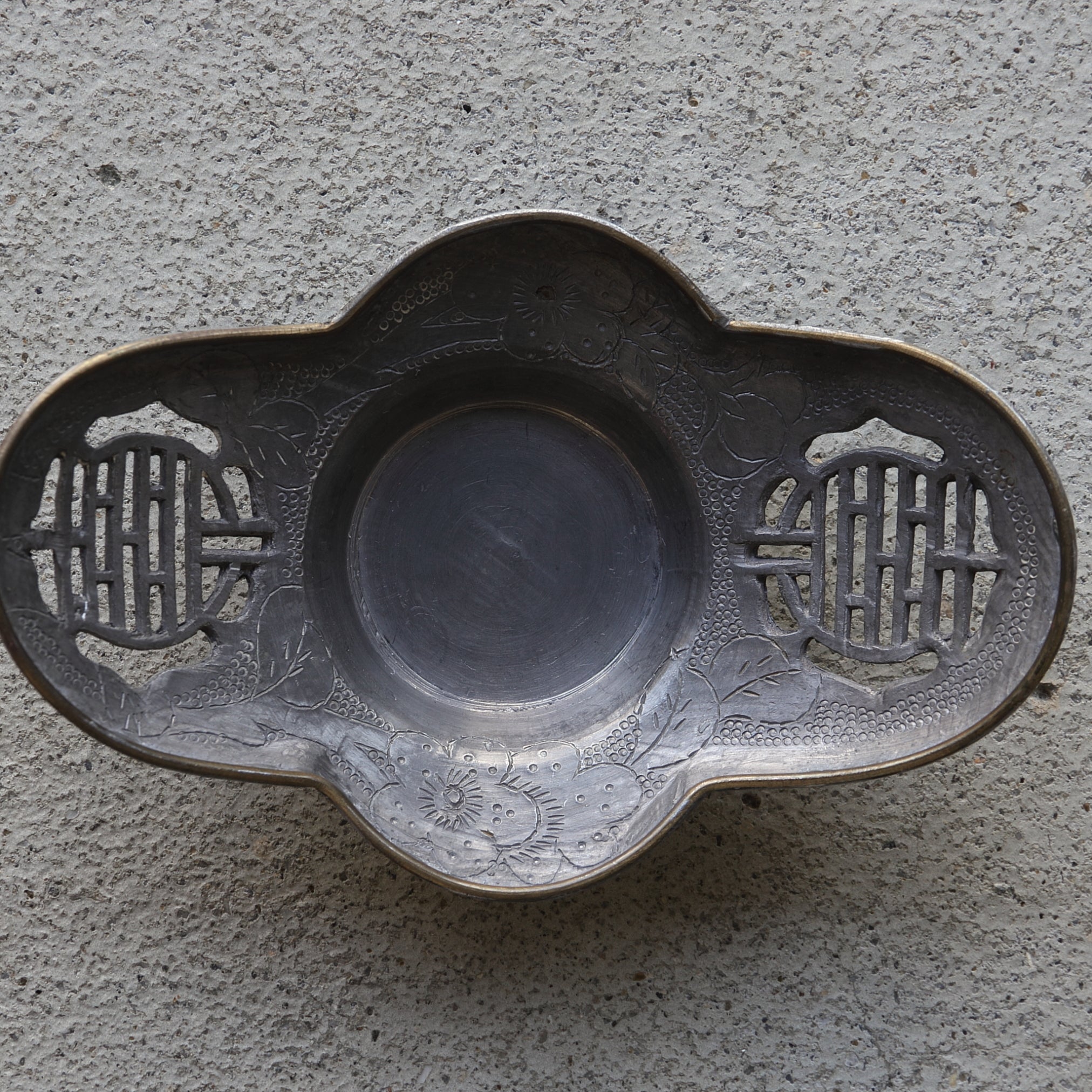 古錫透雕瓜形茶托 5件套(清朝, 西元1616年–1911年)