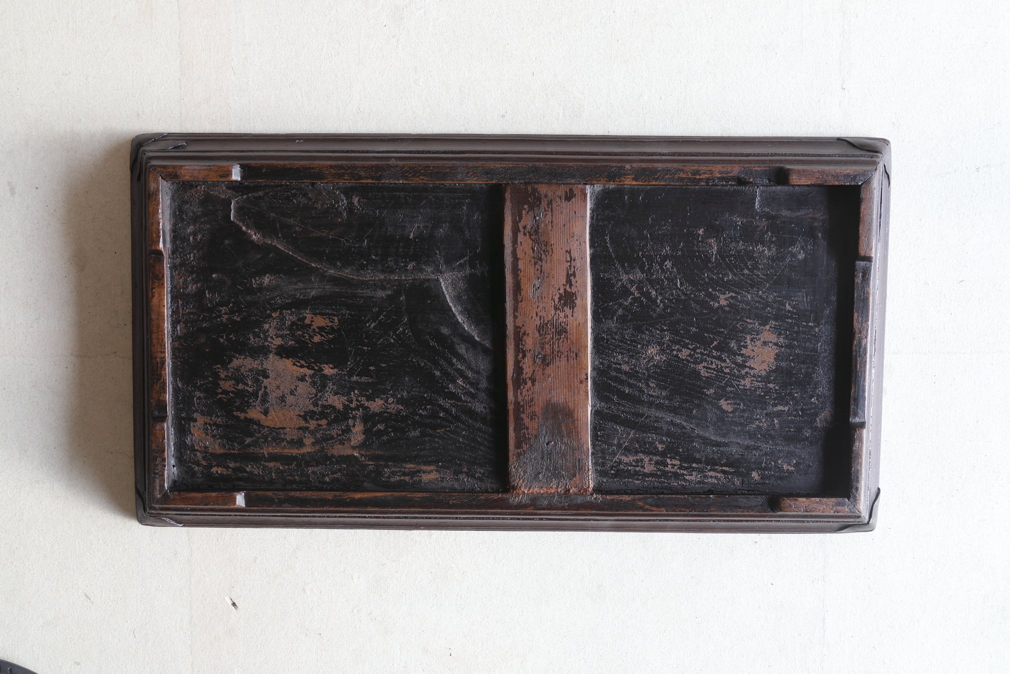 WOODEN RECTANGULAR TRAY, a6, Joseon Dynasty(1392–1897CE)