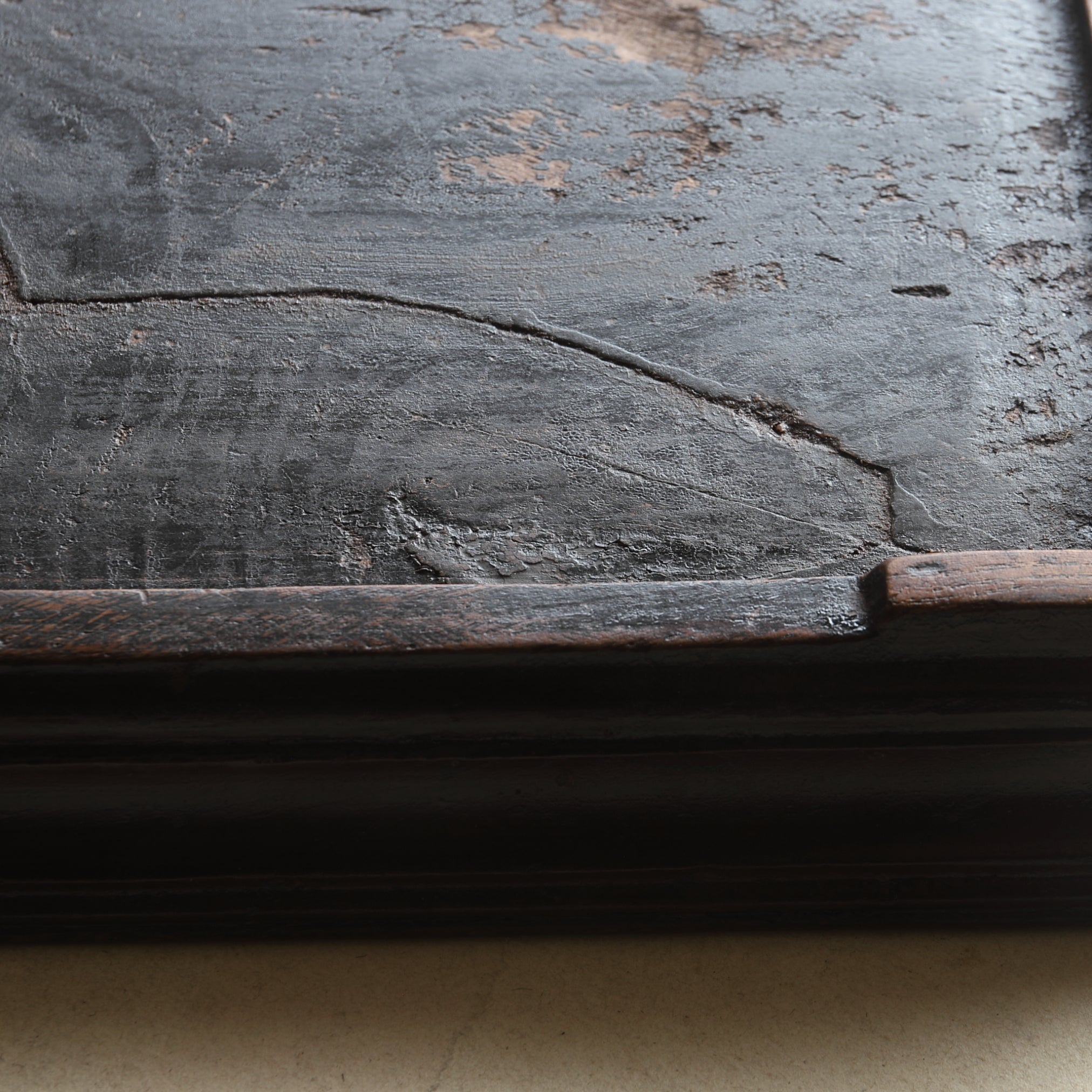 WOODEN RECTANGULAR TRAY, a6, Joseon Dynasty(1392–1897CE)