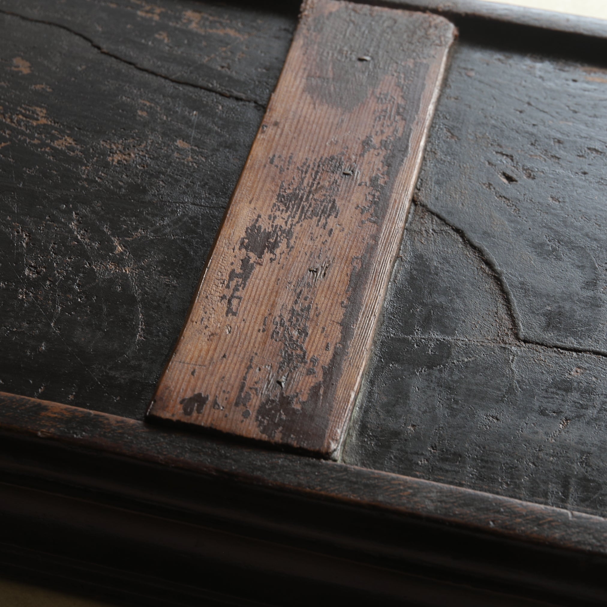 WOODEN RECTANGULAR TRAY, a6, Joseon Dynasty(1392–1897CE)
