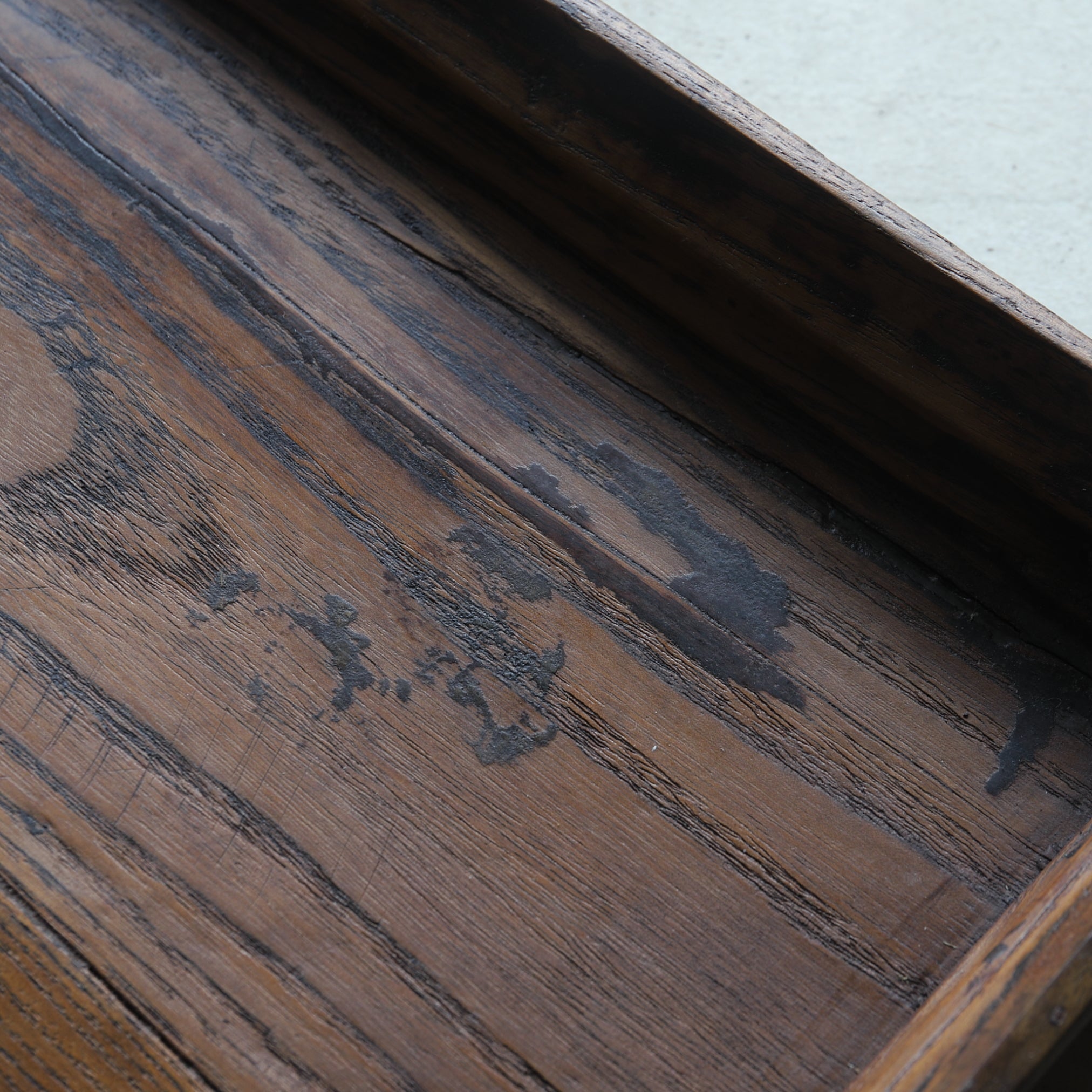 BANDEJA RECTANGULAR DE MADERA, a5, Dinastía Joseon(1392–1897 d. C.)