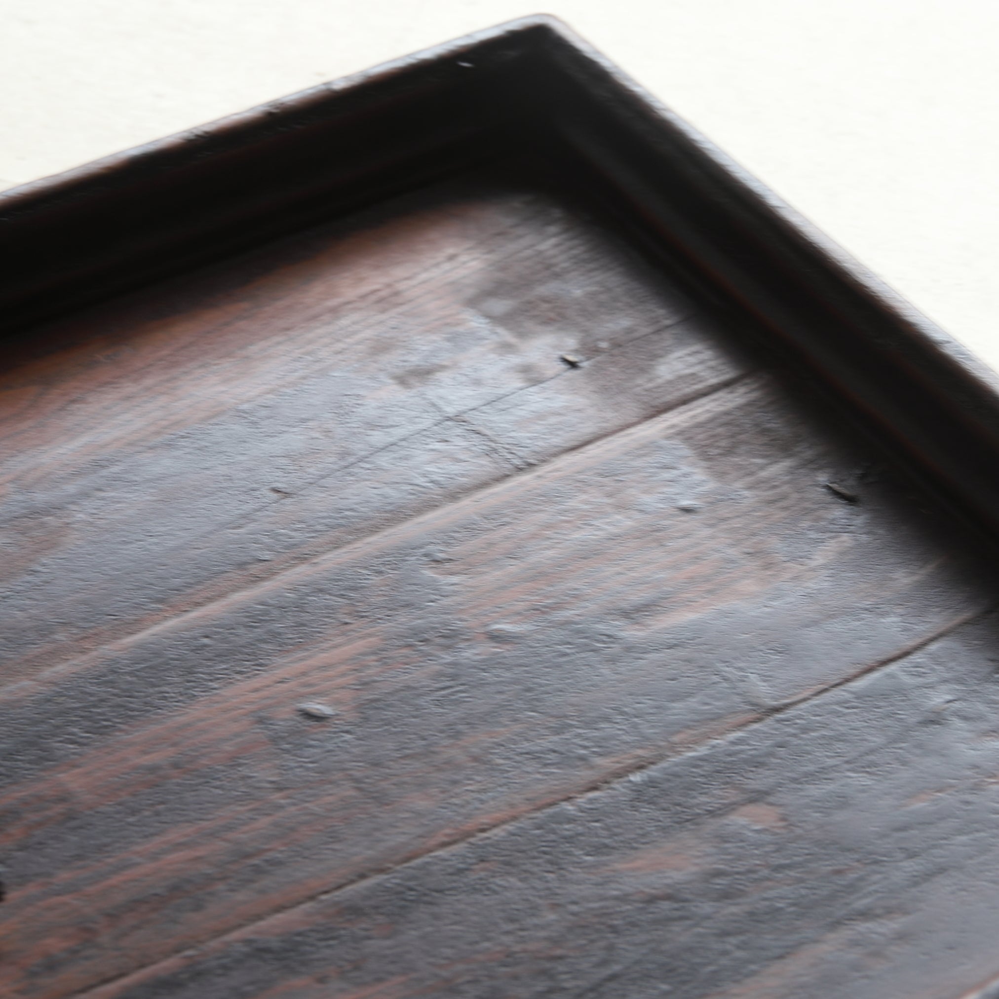 BANDEJA RECTANGULAR DE MADERA, a4, Dinastía Joseon(1392–1897 d. C.)