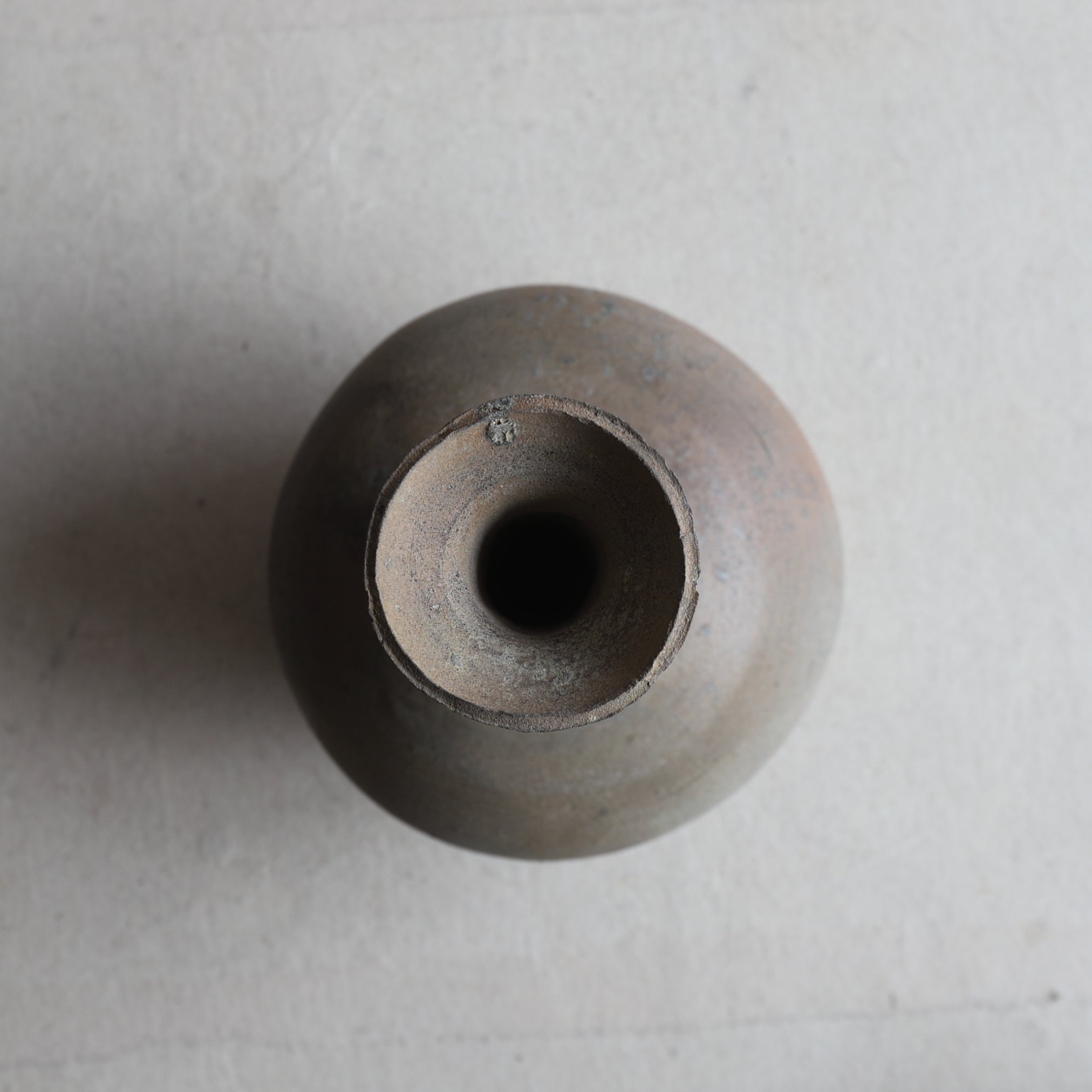 JARRA DE CUELLO LARGO, Cerámica Sue, Período Asuka(592–710 d. C.)