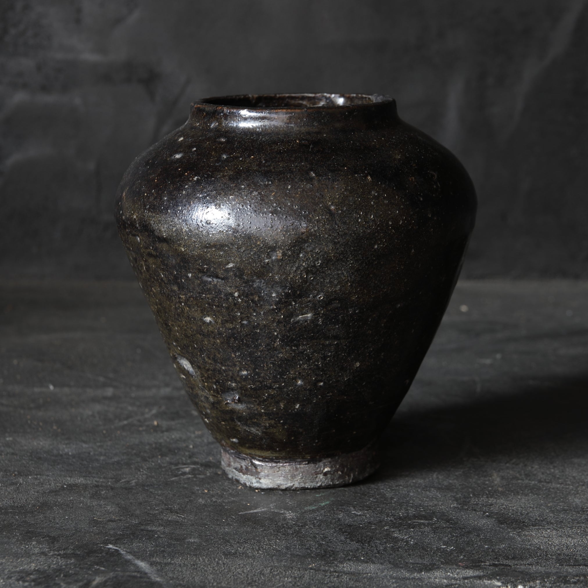 JARRA, Porcelana negra de Goryeo, Dinastía Goryeo(918–1392 d. C.)