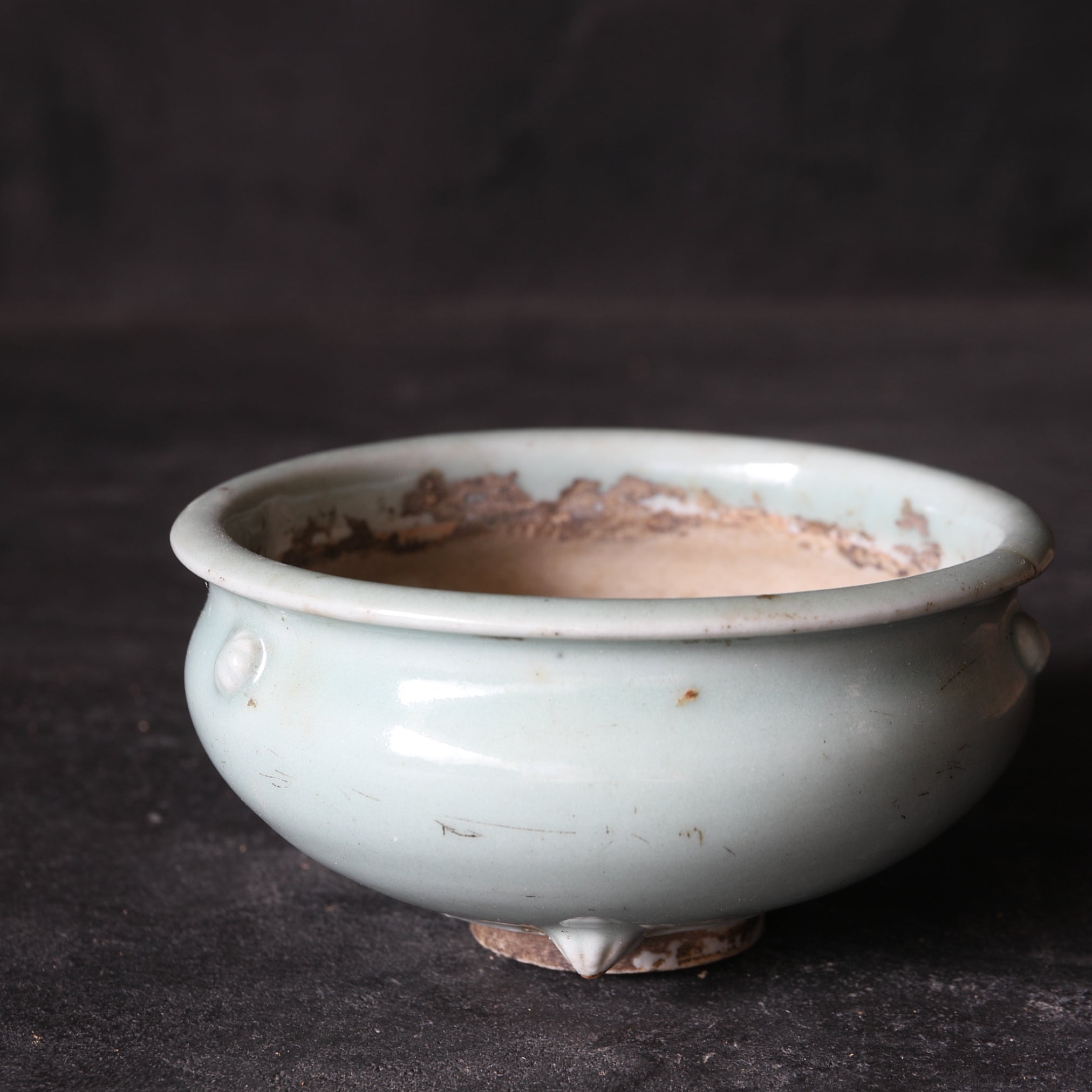 INCENSARIO, Imari temprano, celadón, Período Edo(1603–1867 d. C.)