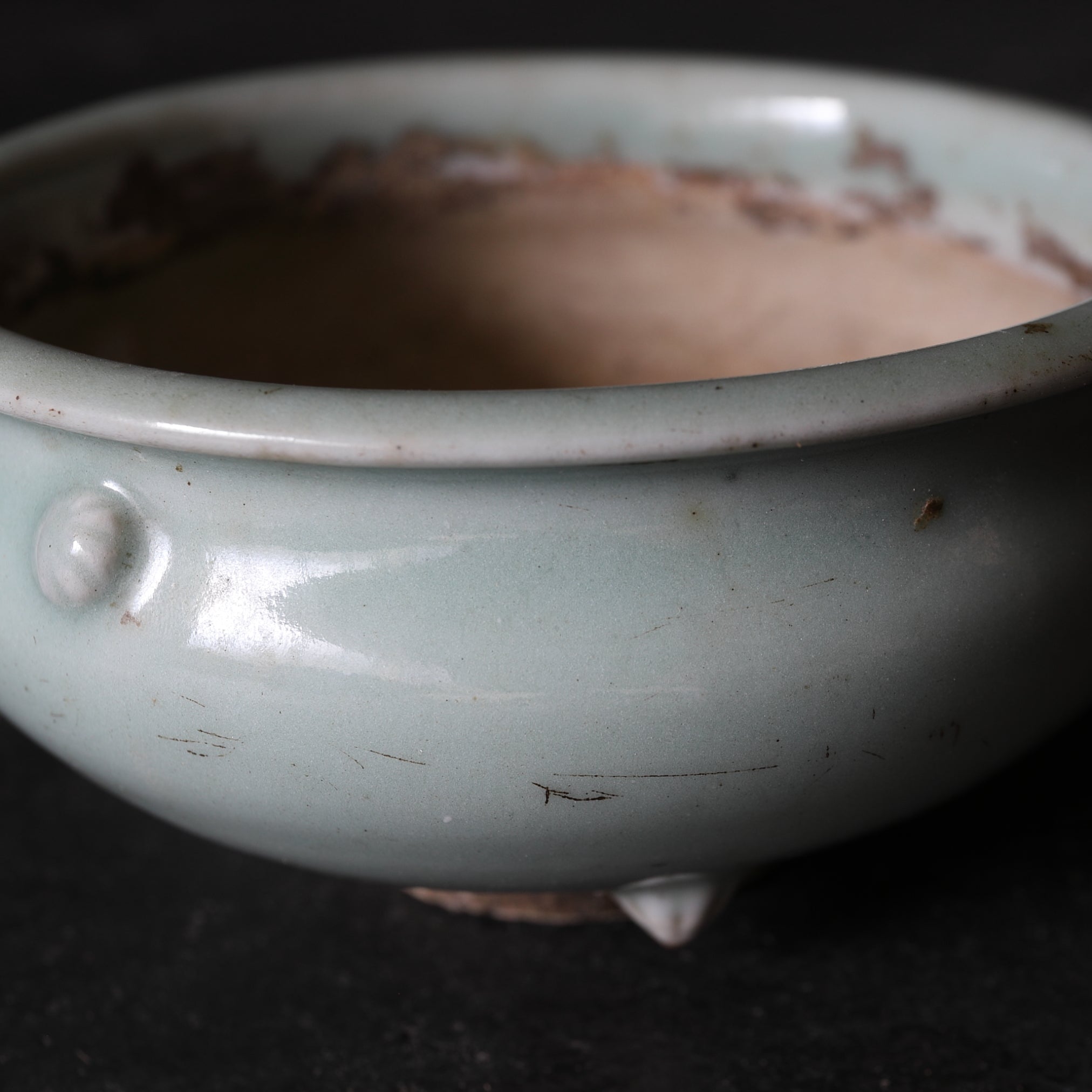 INCENSARIO, Imari temprano, celadón, Período Edo(1603–1867 d. C.)