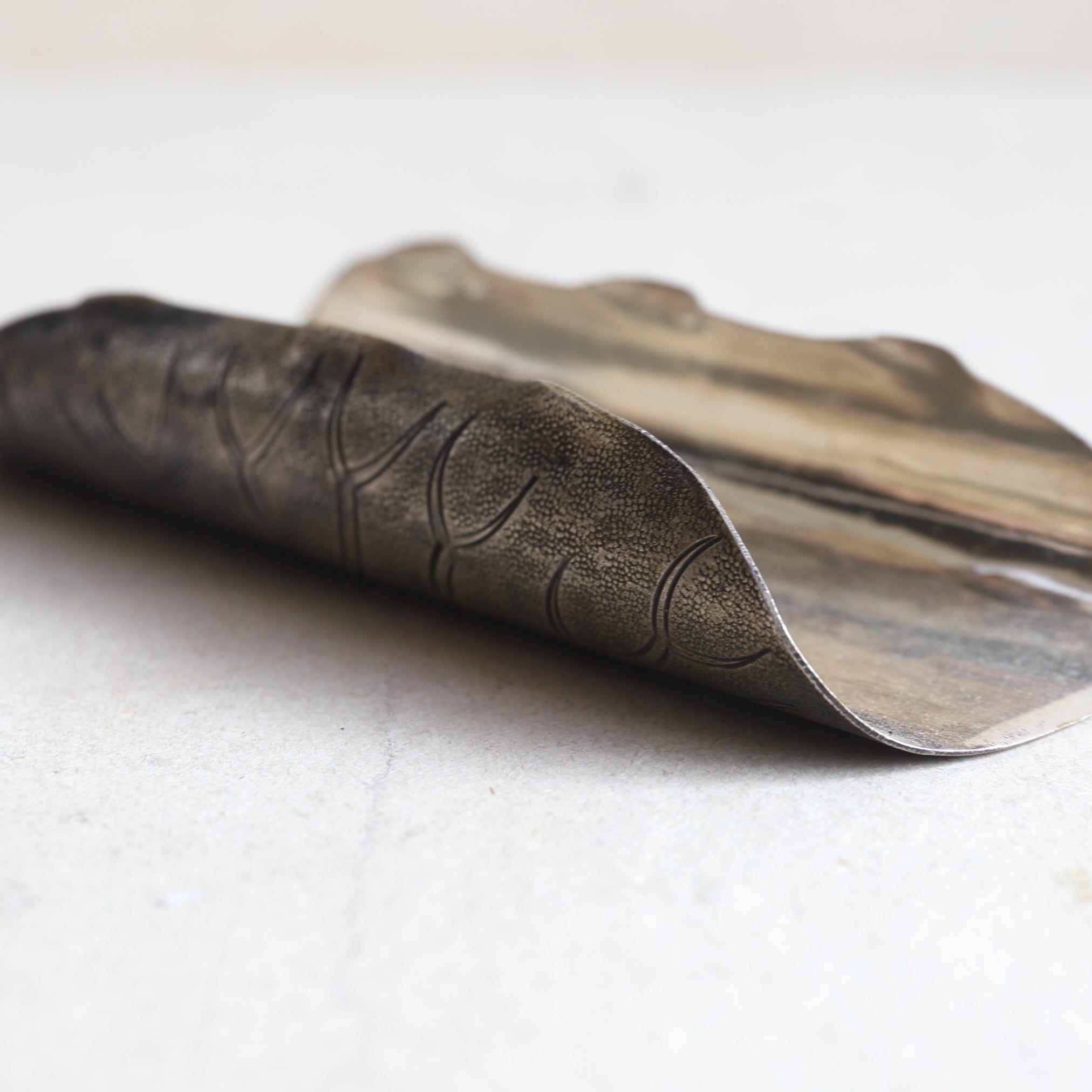PELLE À THÉ EN LOTUS EN ARGENT, Période moderne précoce(XVIe–XIXe siècle)