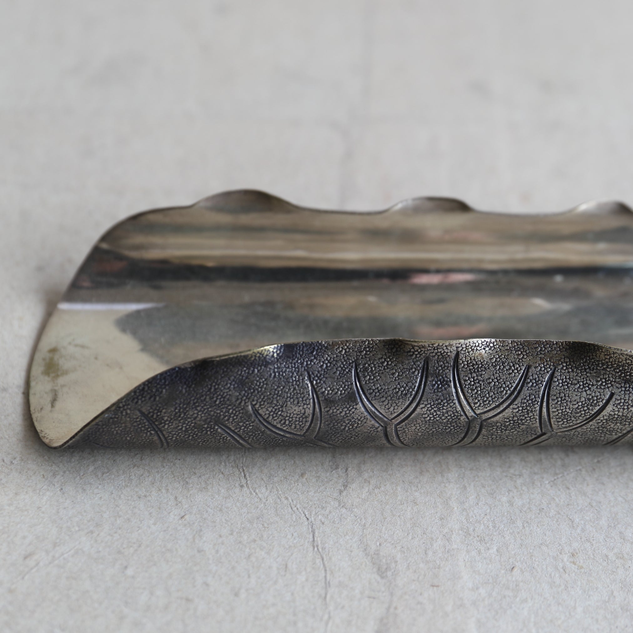 PELLE À THÉ EN LOTUS EN ARGENT, Période moderne précoce(XVIe–XIXe siècle)