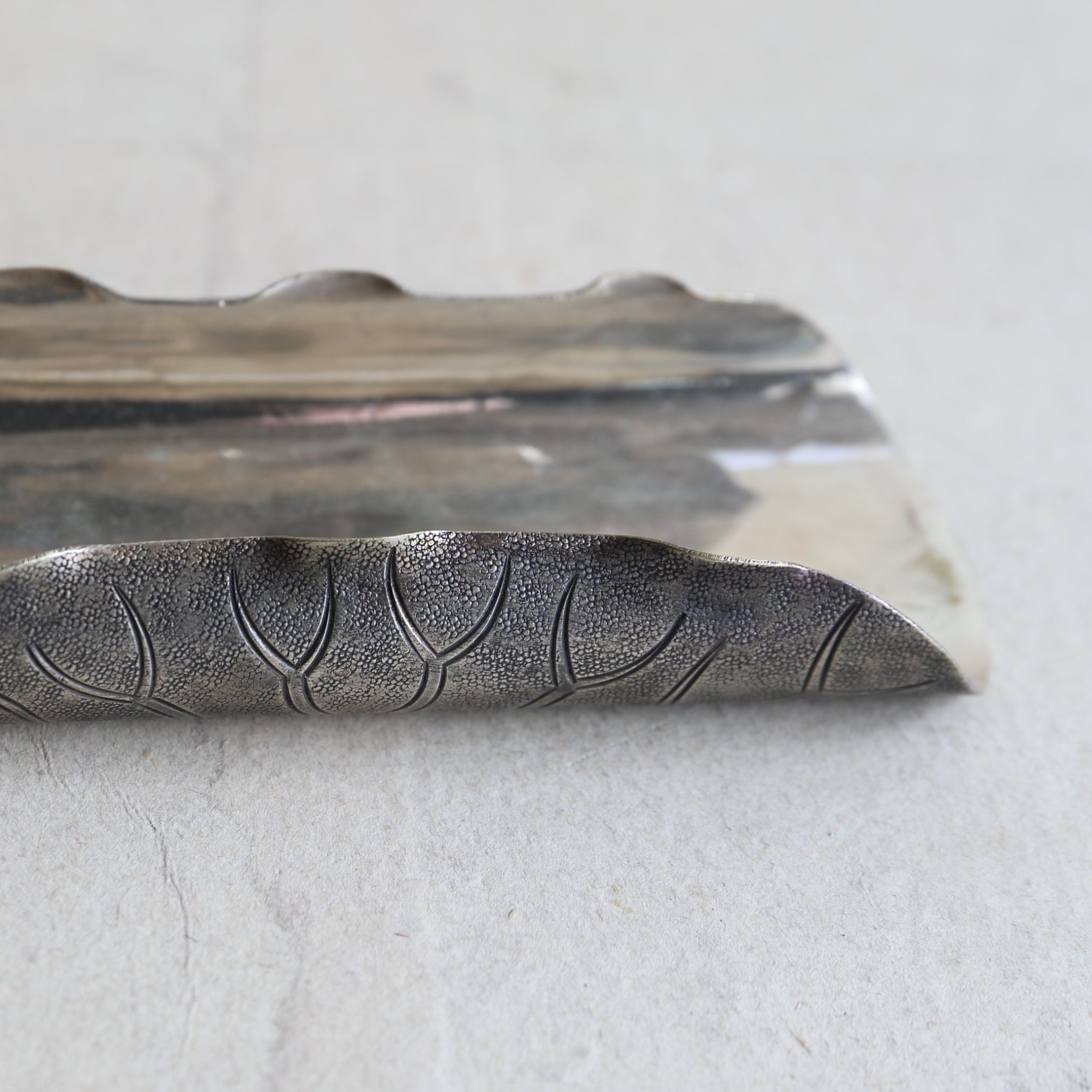 PELLE À THÉ EN LOTUS EN ARGENT, Période moderne précoce(XVIe–XIXe siècle)