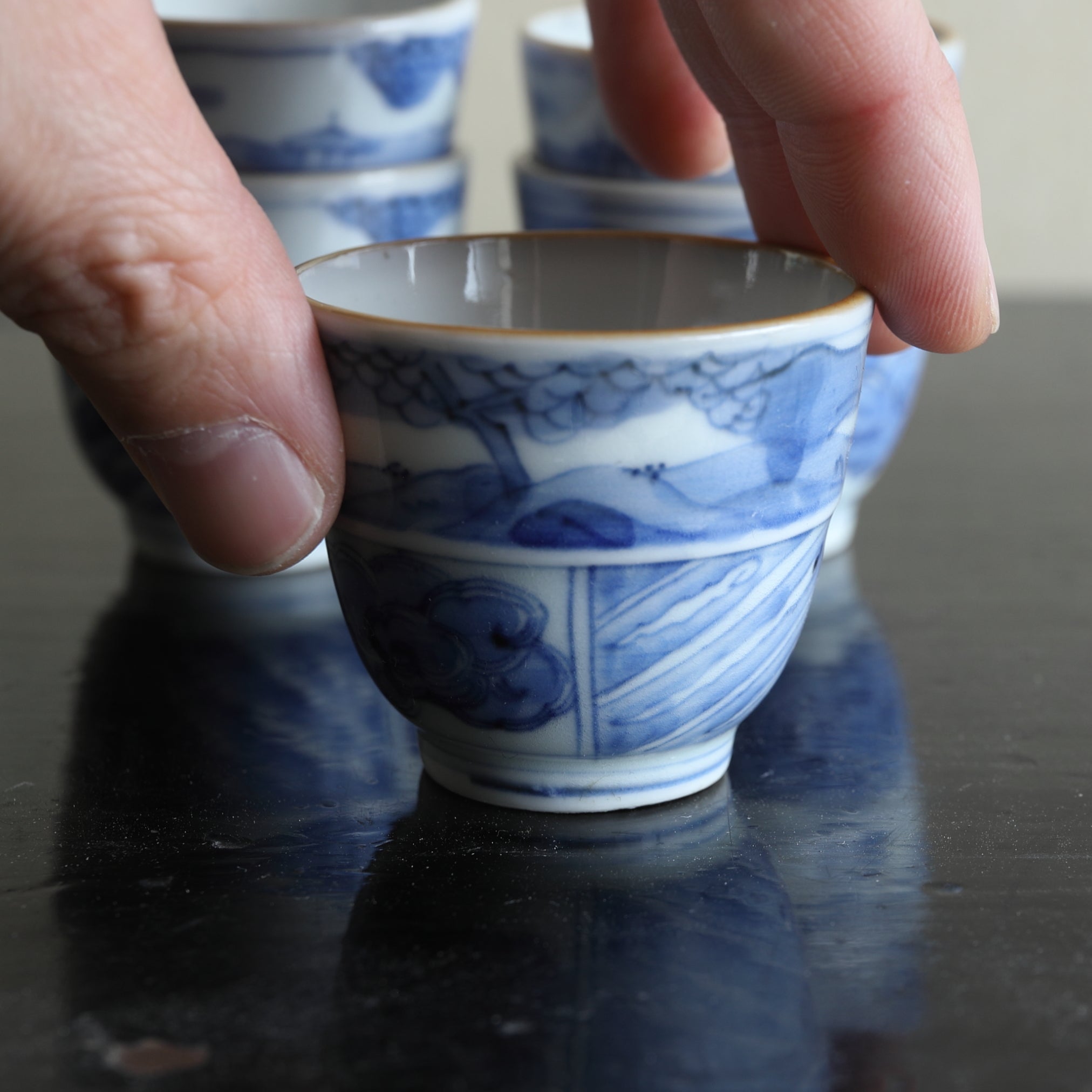 TAZA PARA SENCHA CON BANDA, Ko-Imari, juego de 5, Período Edo(1603–1867 d. C.)