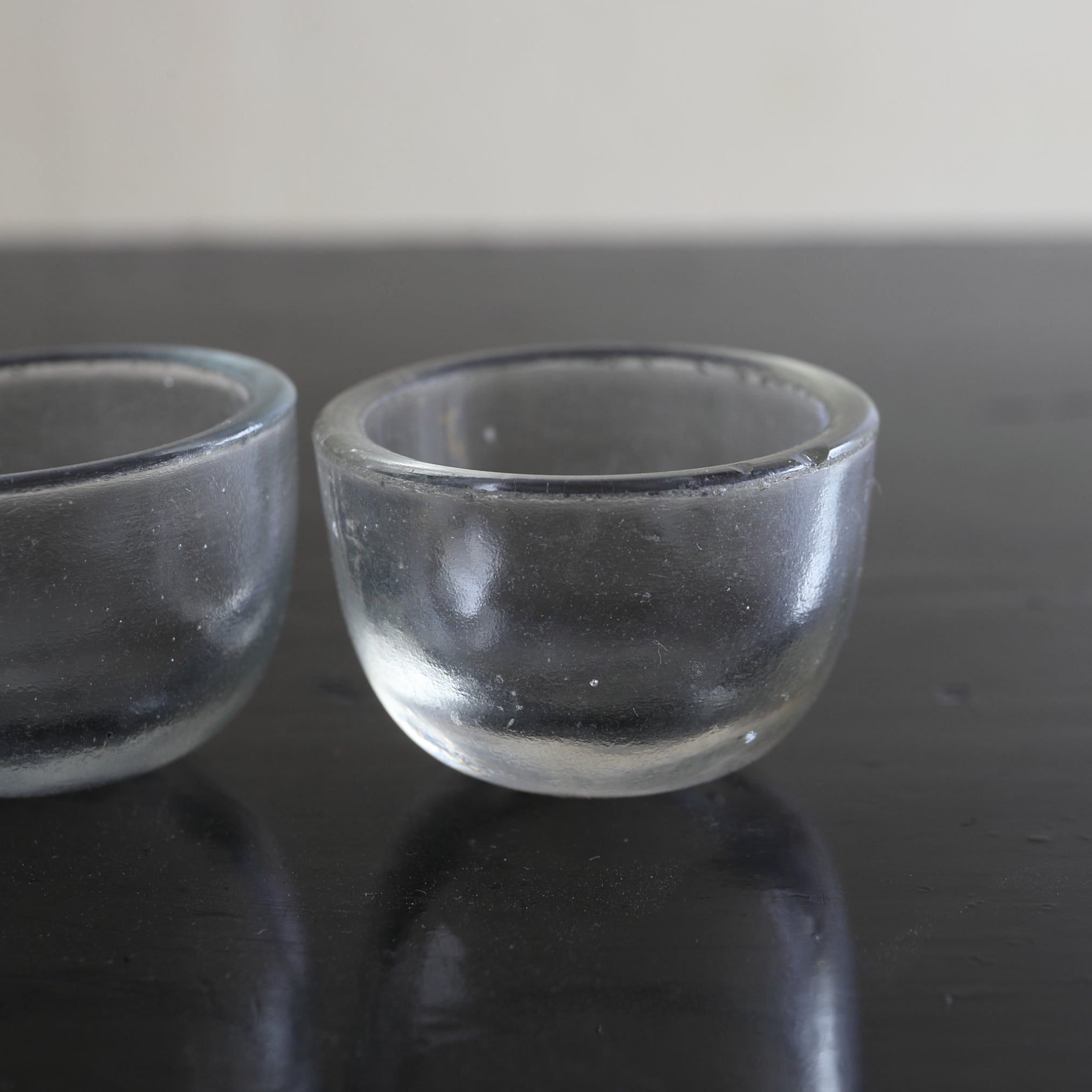 TAZA PARA SENCHA DE VIDRIO ONDULADO, Con tapa redonda, Mitate(taza para sencha), juego de 5, Moderno(Siglos XIX–XX)