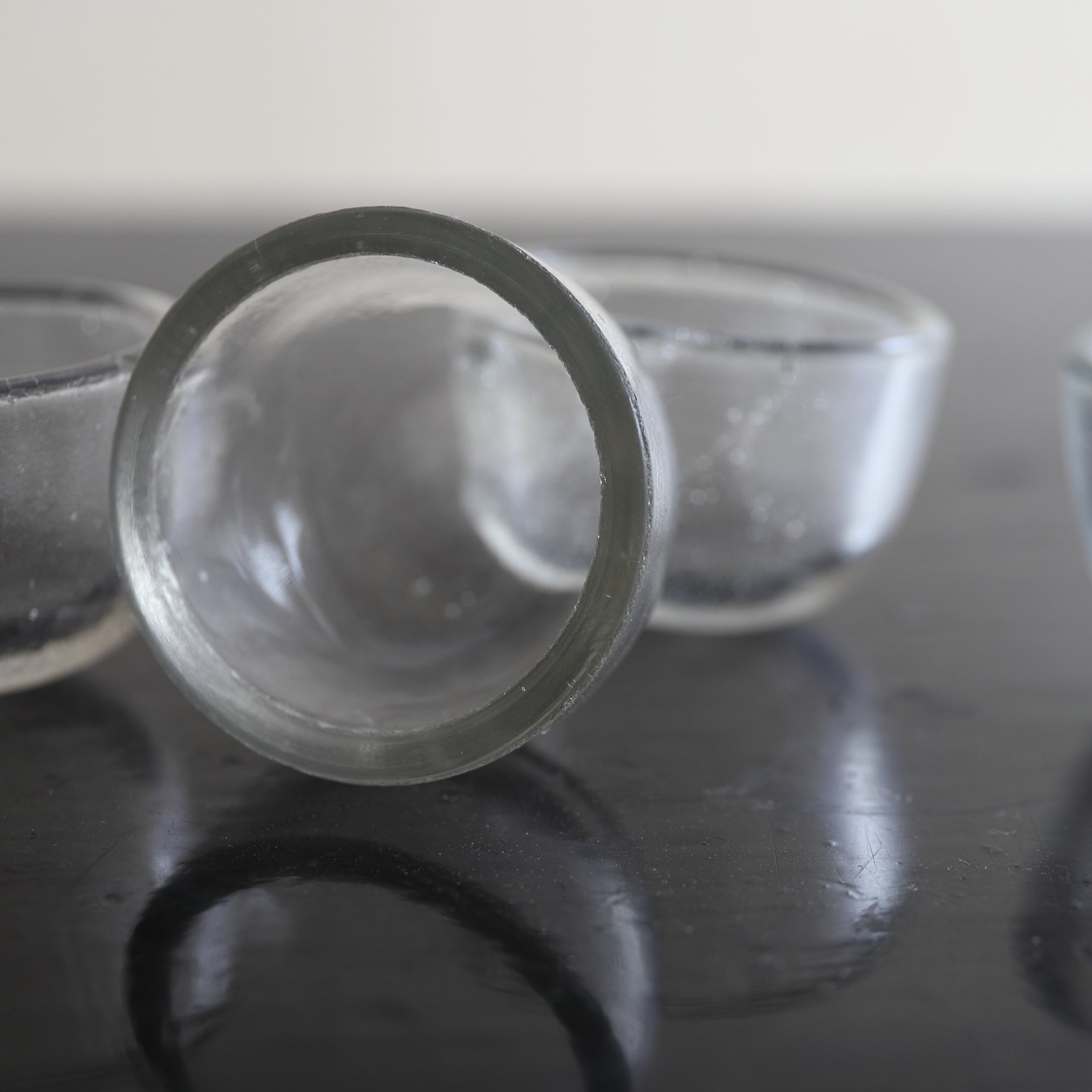 TAZA PARA SENCHA DE VIDRIO ONDULADO, Con tapa redonda, Mitate(taza para sencha), juego de 5, Moderno(Siglos XIX–XX)