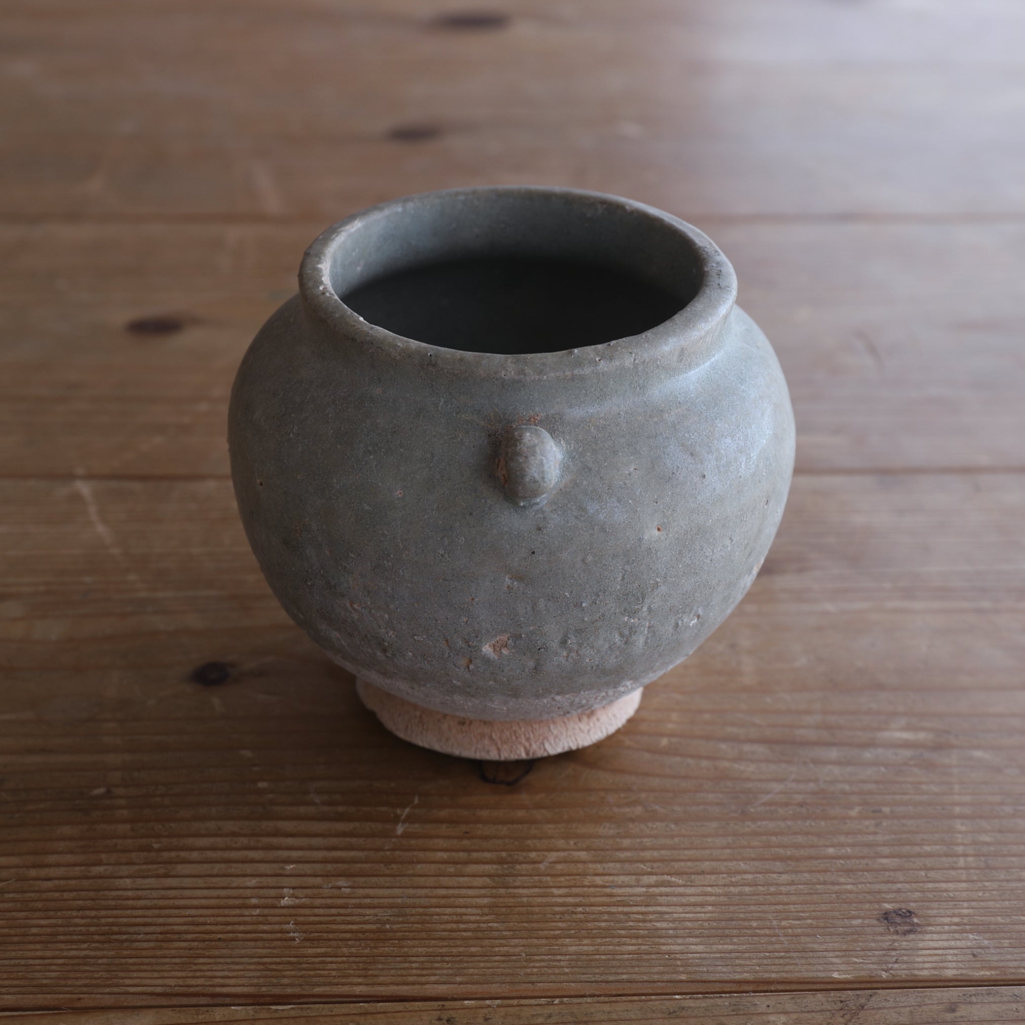 ZWEIHENKELGEFÄSS, Sawankhalok-Keramik, Mittelalter(12.–16. Jahrhundert)