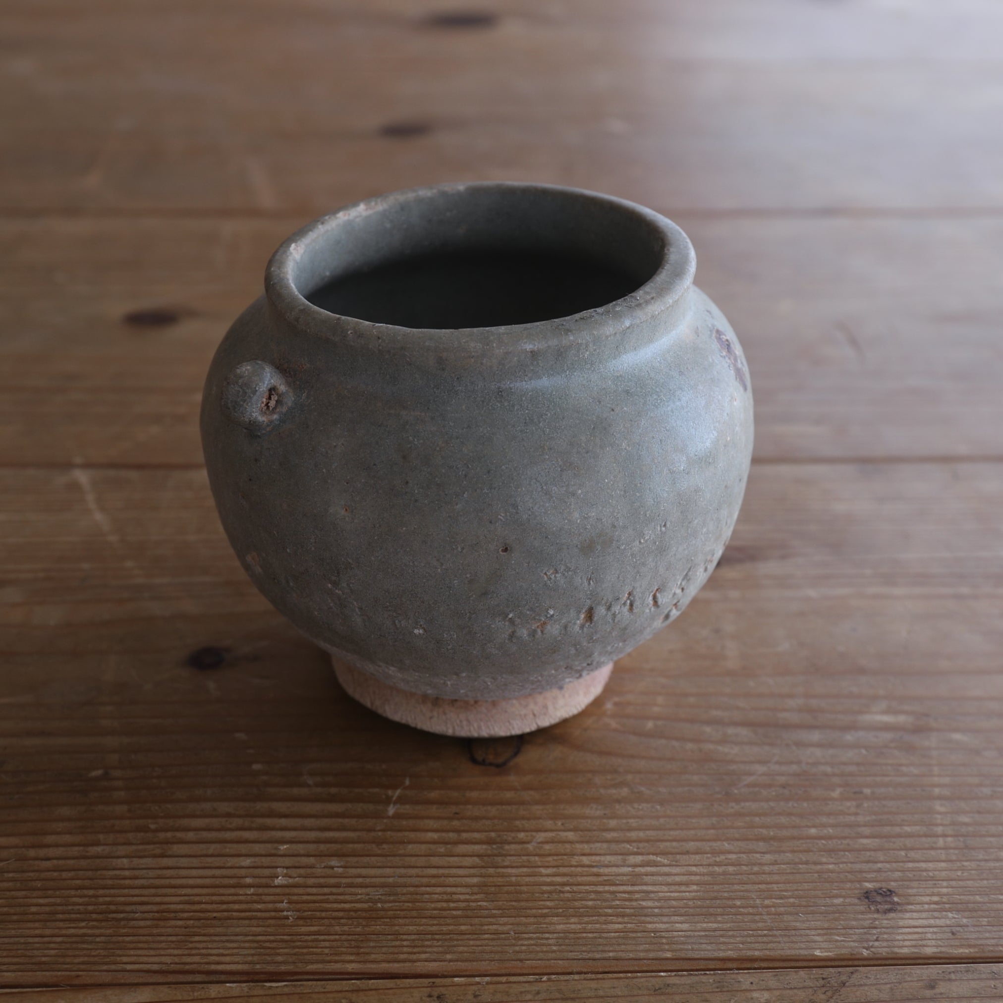 ZWEIHENKELGEFÄSS, Sawankhalok-Keramik, Mittelalter(12.–16. Jahrhundert)