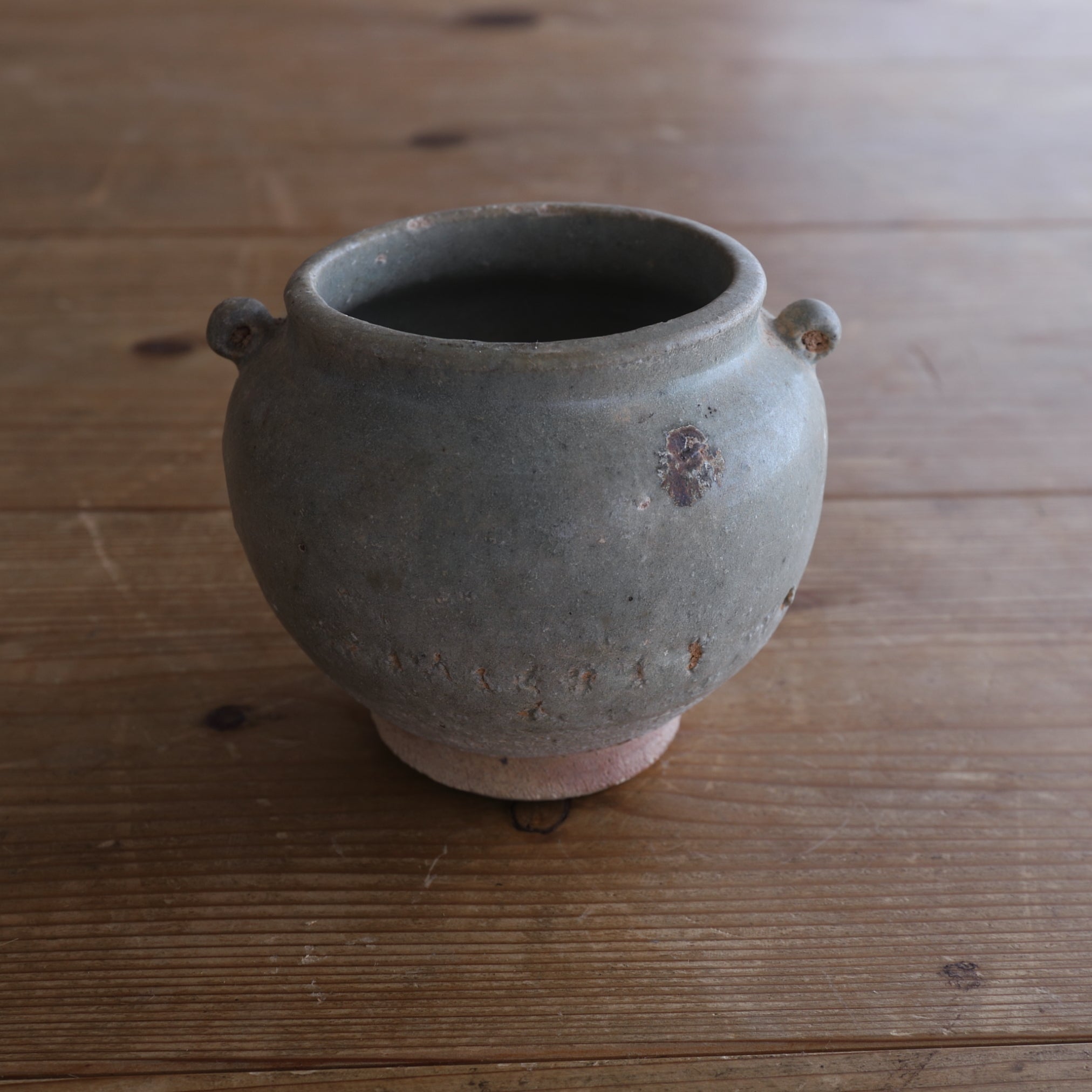 ZWEIHENKELGEFÄSS, Sawankhalok-Keramik, Mittelalter(12.–16. Jahrhundert)
