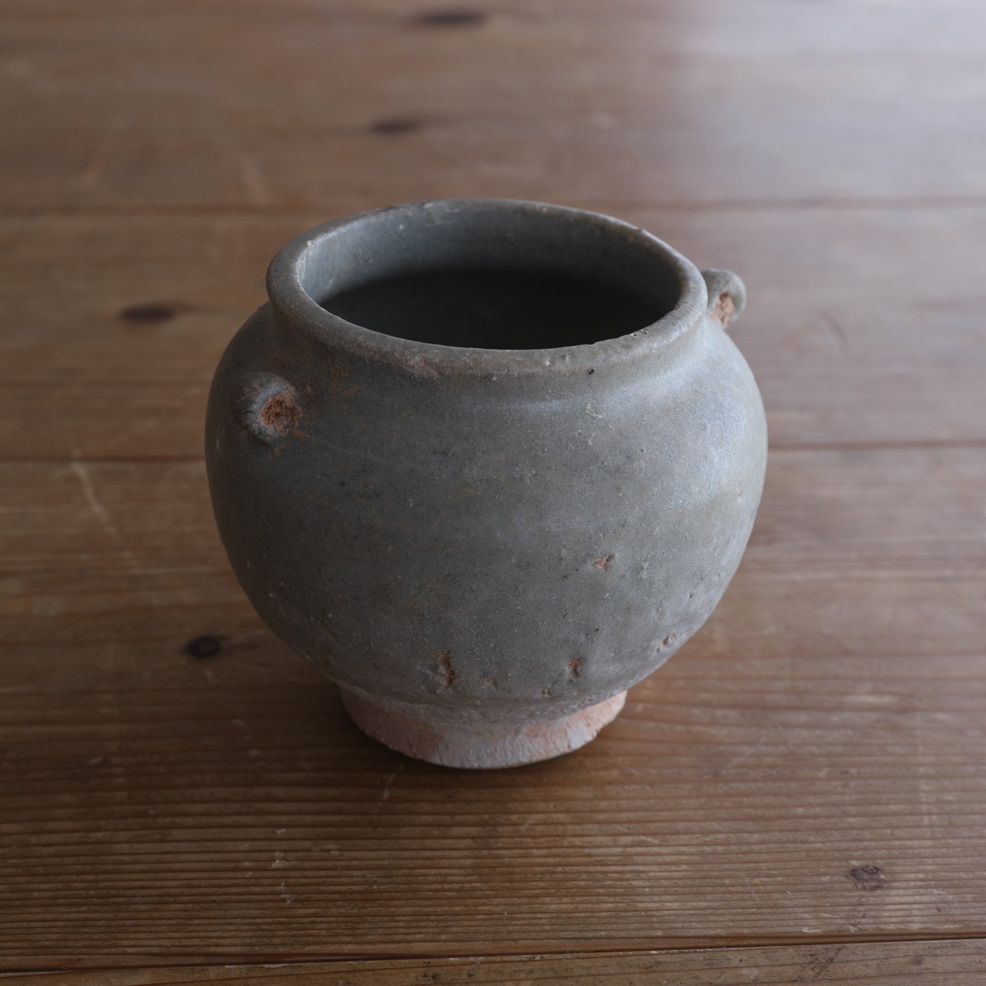 ZWEIHENKELGEFÄSS, Sawankhalok-Keramik, Mittelalter(12.–16. Jahrhundert)