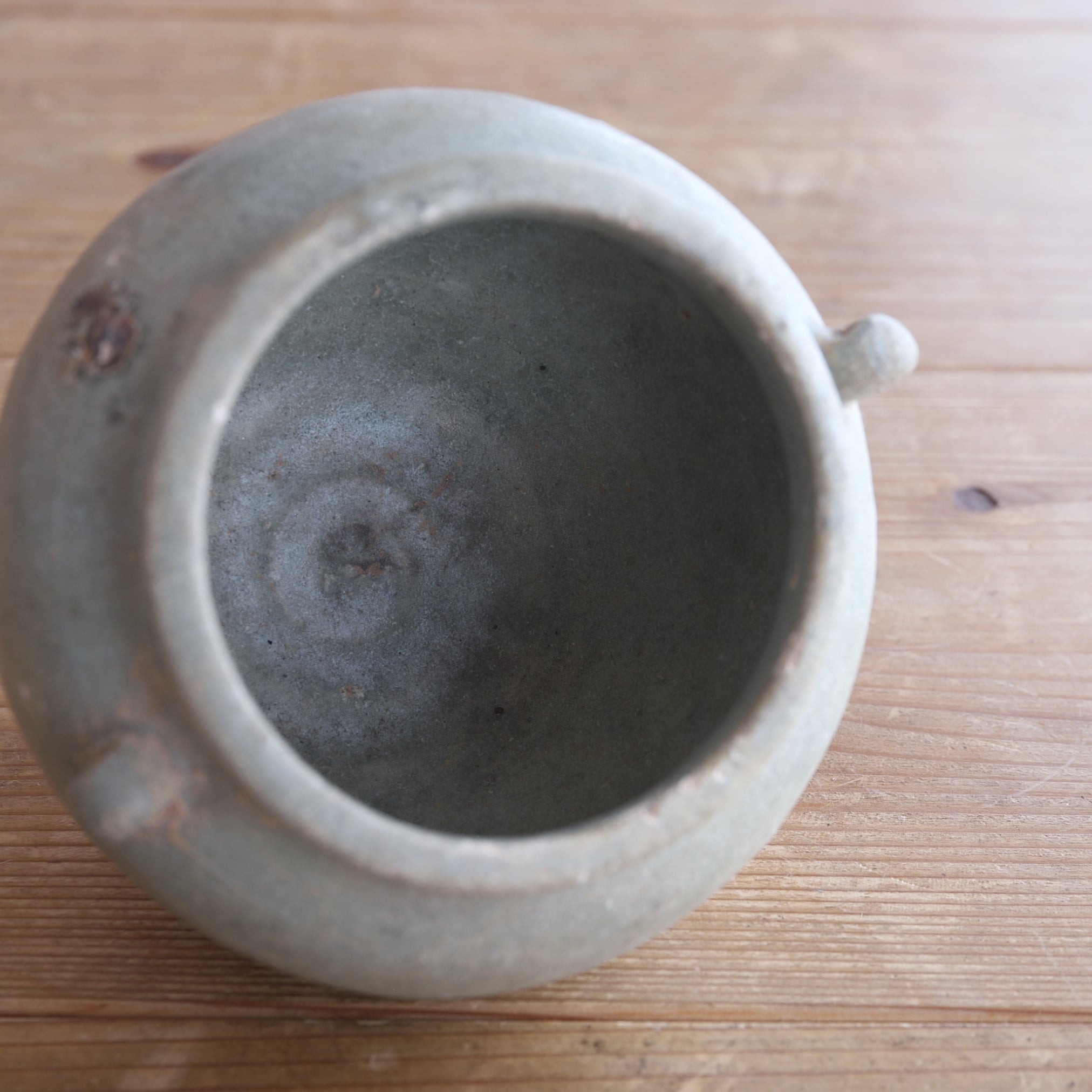 ZWEIHENKELGEFÄSS, Sawankhalok-Keramik, Mittelalter(12.–16. Jahrhundert)