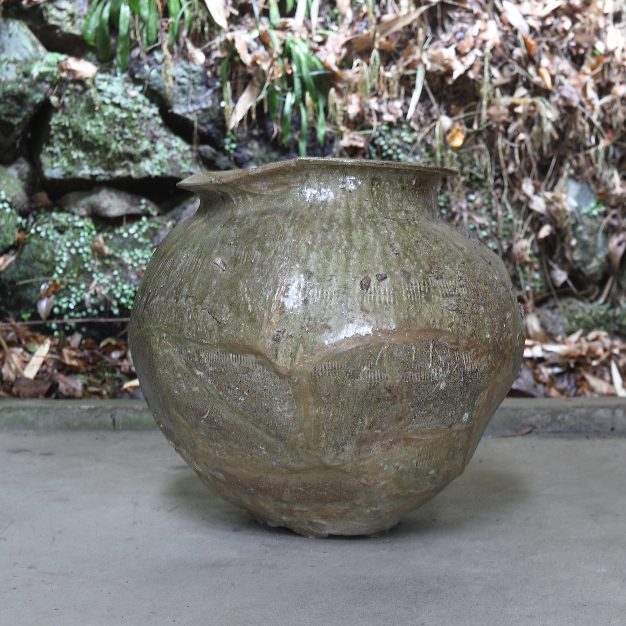 JARRA DE TÚMULO DE SUTRAS / JARRA GRANDE, Ko-Tokoname, con caja inscrita, Período Heian(794–1185 d. C.)