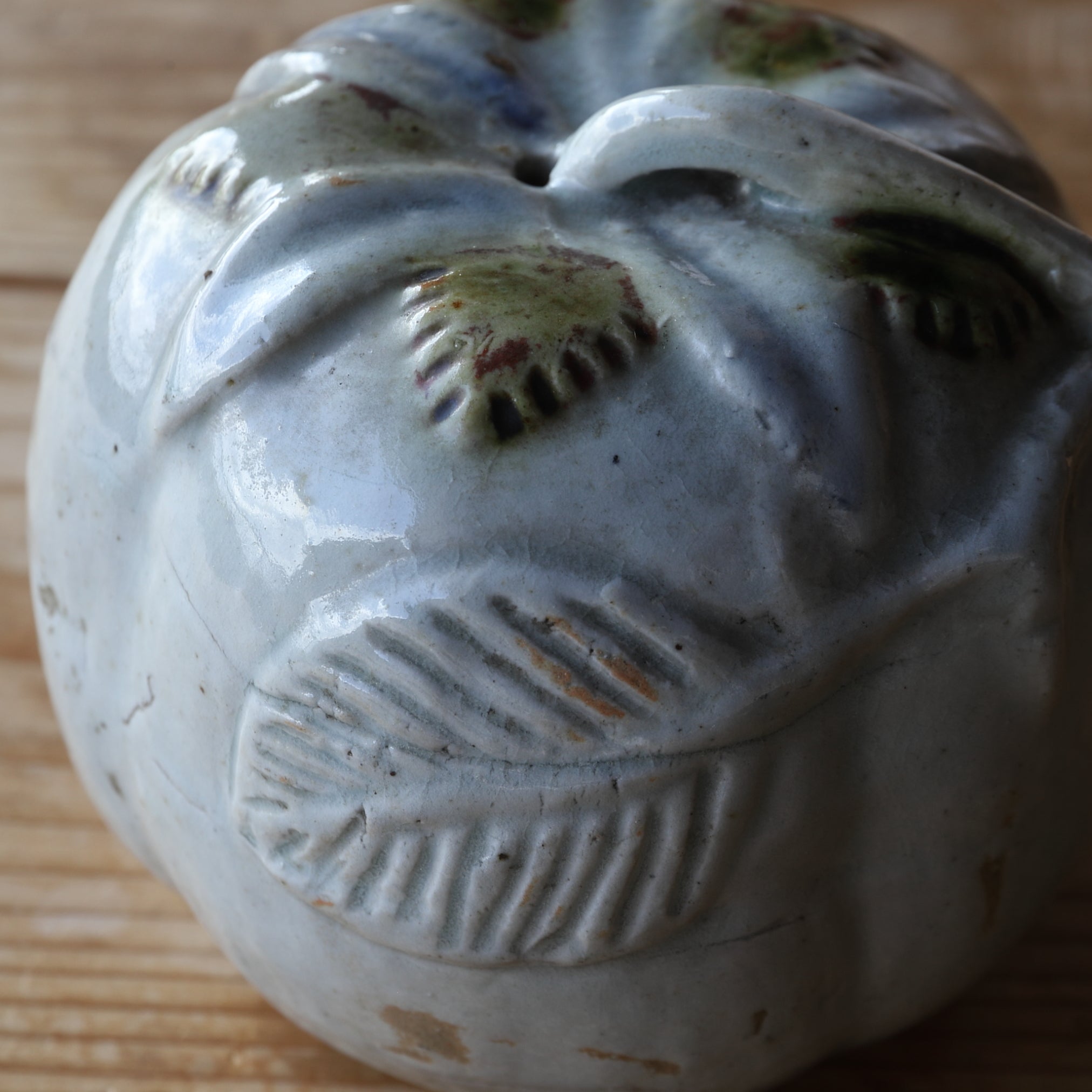 COMPTE-GOUTTES À EAU EN MELON, Porcelaine bleu et blanc, Dynastie Joseon(1392–1897 apr. J.-C.)