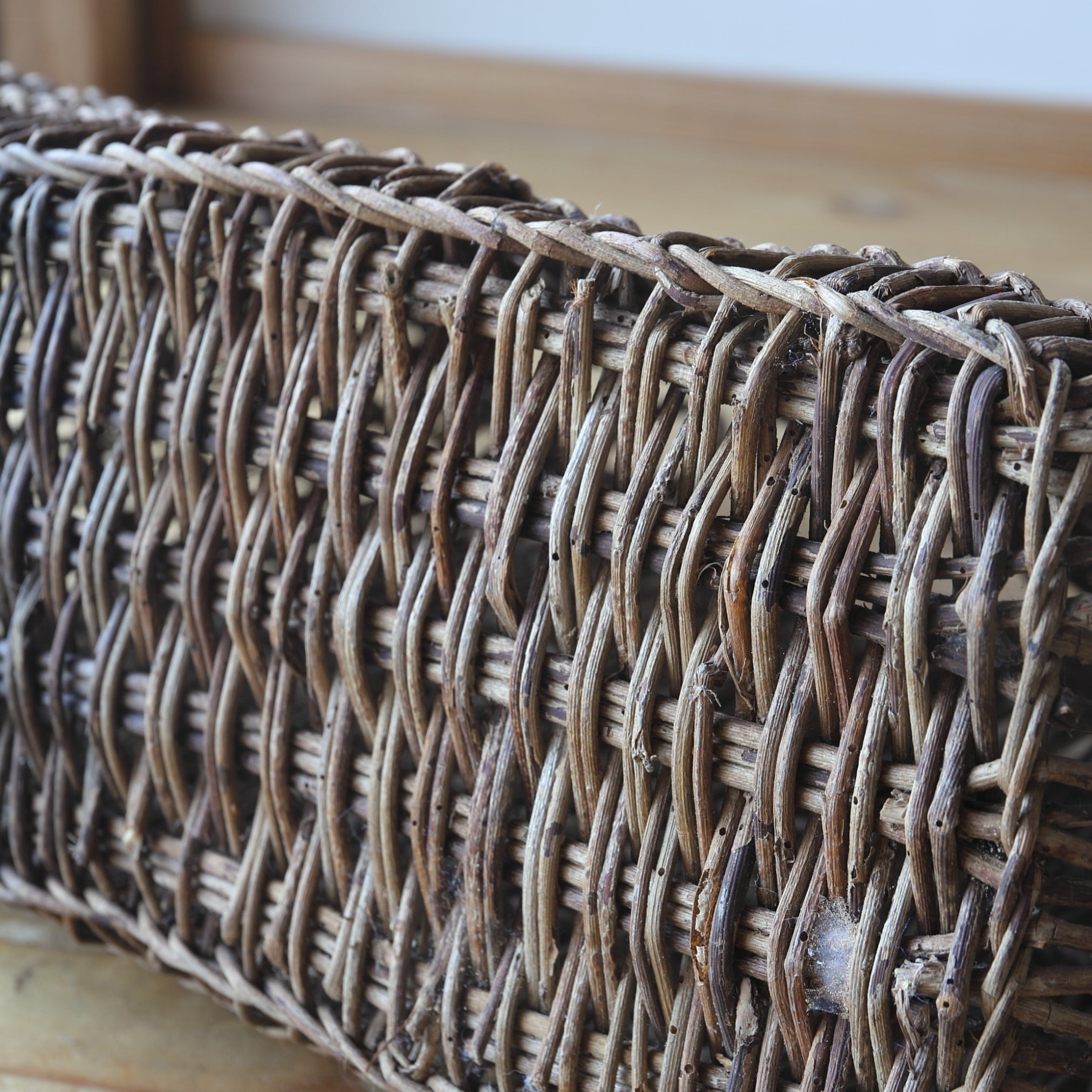 CESTA PARA FLORES DE AKEBIA, Edad Moderna Temprana(Siglos XVI–XIX)