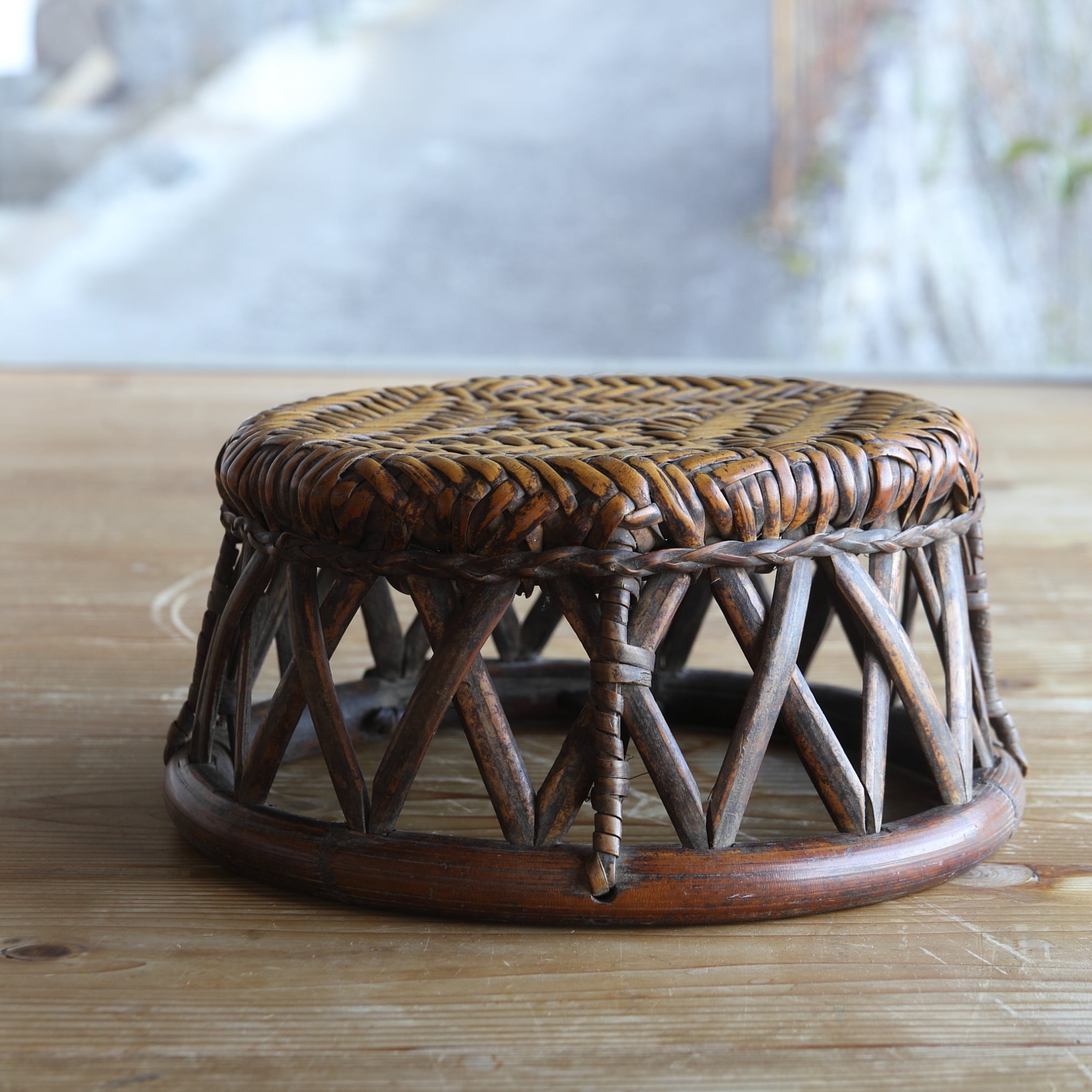 BAMBOO-WOVEN LOW STOOL, Yao, b2, Early Modern Period(16th–19th centuries)
