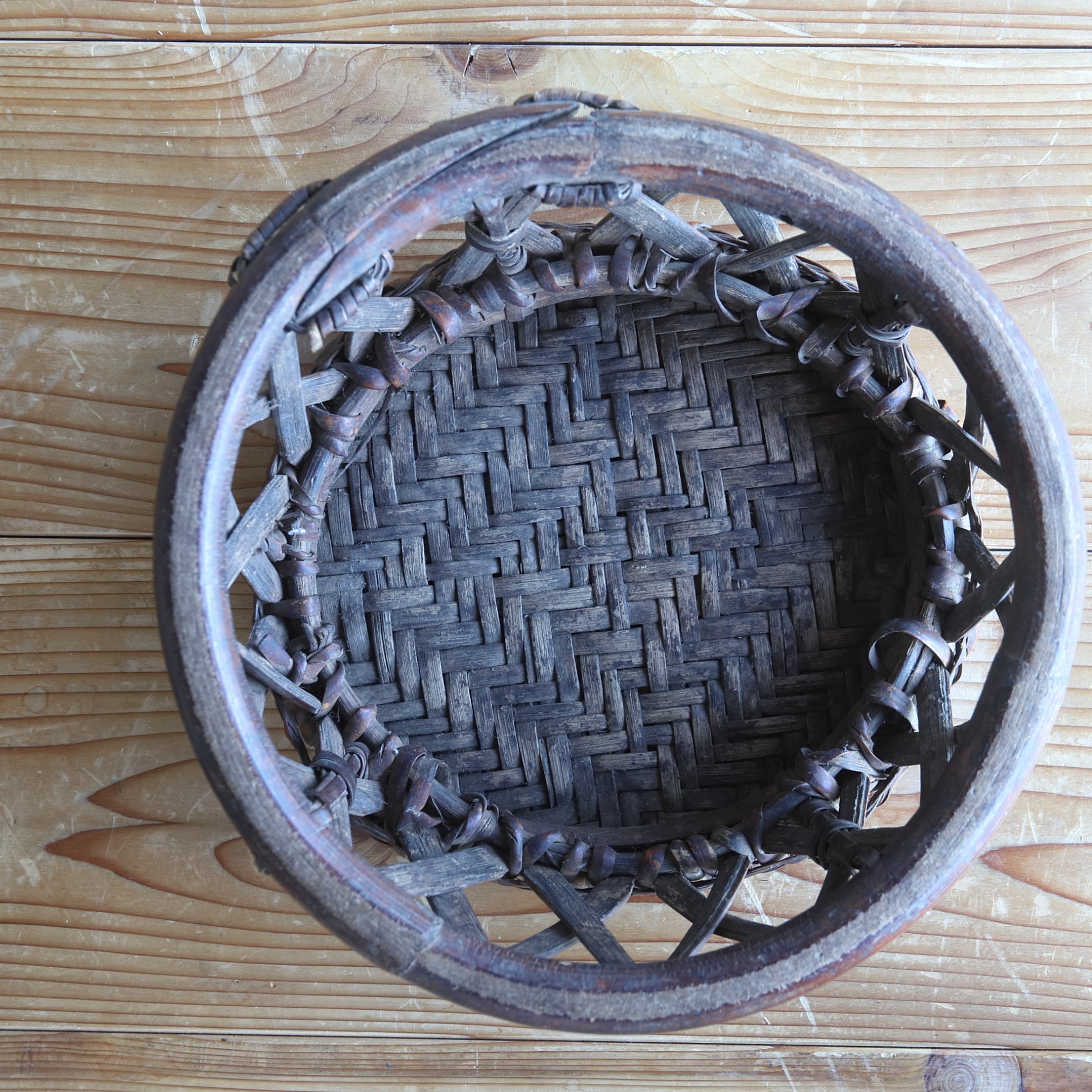BAMBOO-WOVEN LOW STOOL, Yao, b2, Early Modern Period(16th–19th centuries)