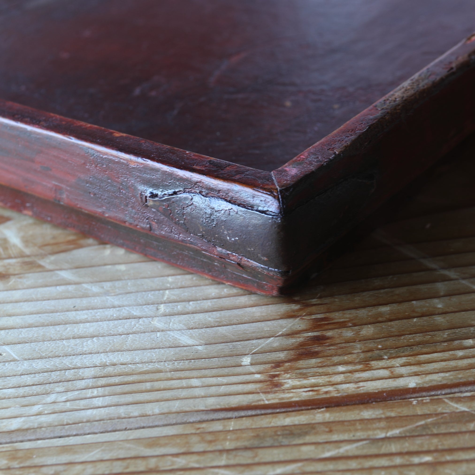 BANDEJA DE MADERA GRANDE, En forma de cuadrada, a2, Dinastía Joseon(1392–1897 d. C.)