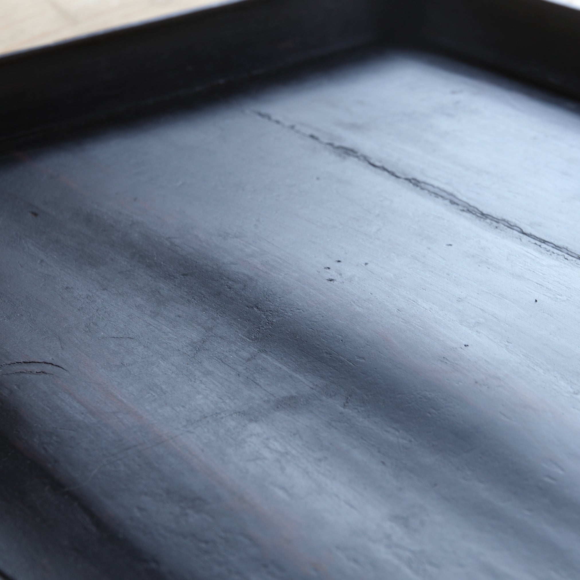 BANDEJA DE MADERA GRANDE, En forma de cuadrada, a3, Dinastía Joseon(1392–1897 d. C.)