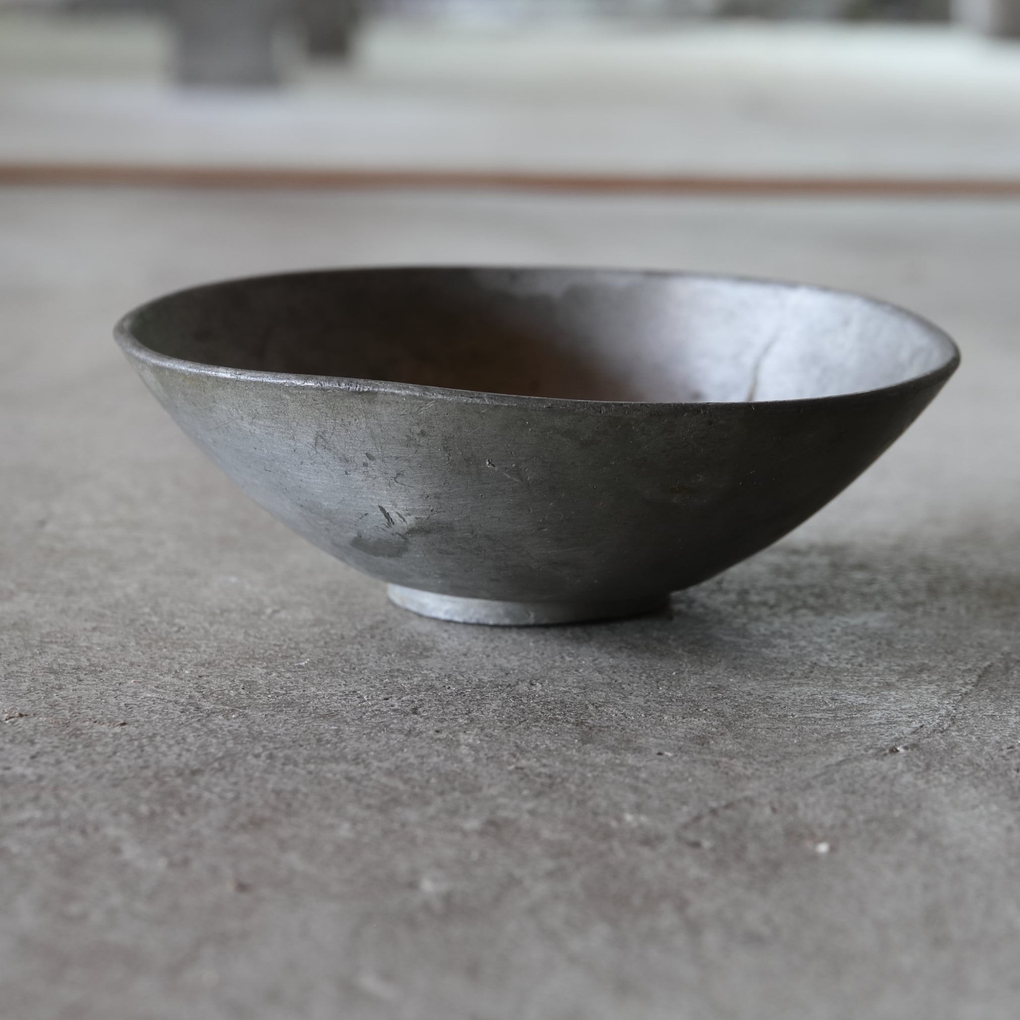TAZZA DA TÈ DI STAGNO ANTICA, Età moderna iniziale(XVI–XIX secolo)