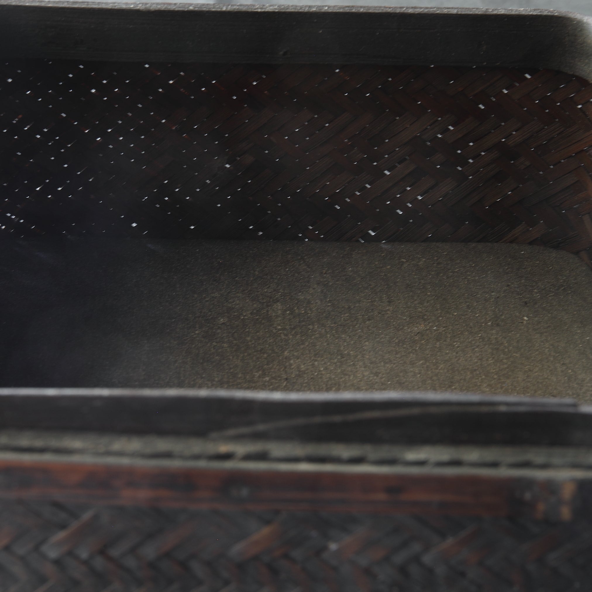 CESTA DE TÉ DE BAMBÚ VIEJA, Período Edo–Meiji(1603–1912 d. C.)