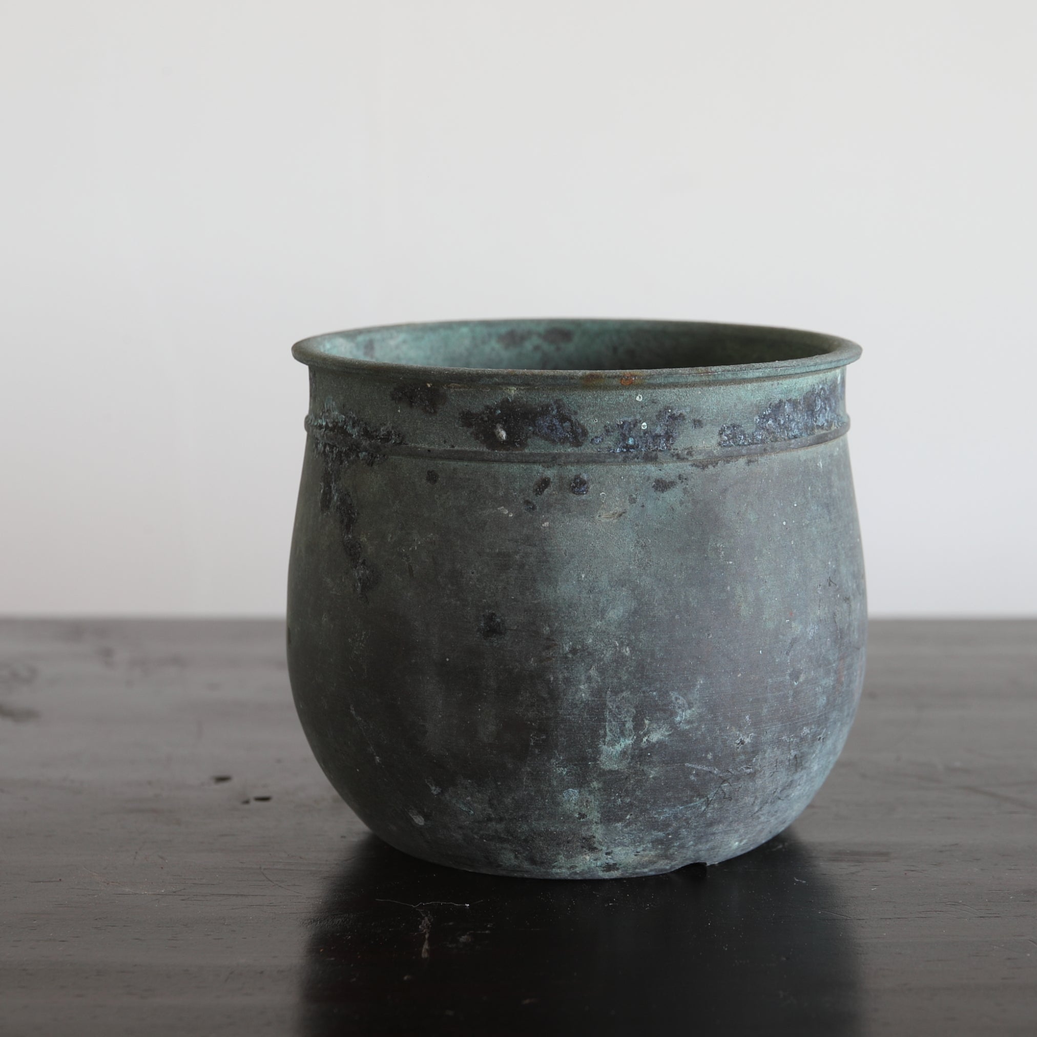 清代 緑青 古銅建水(1616–1911 CE)