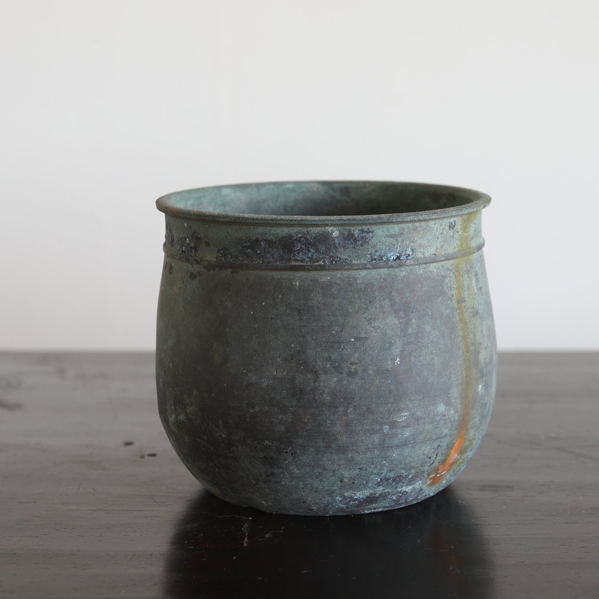 清代 緑青 古銅建水(1616–1911 CE)