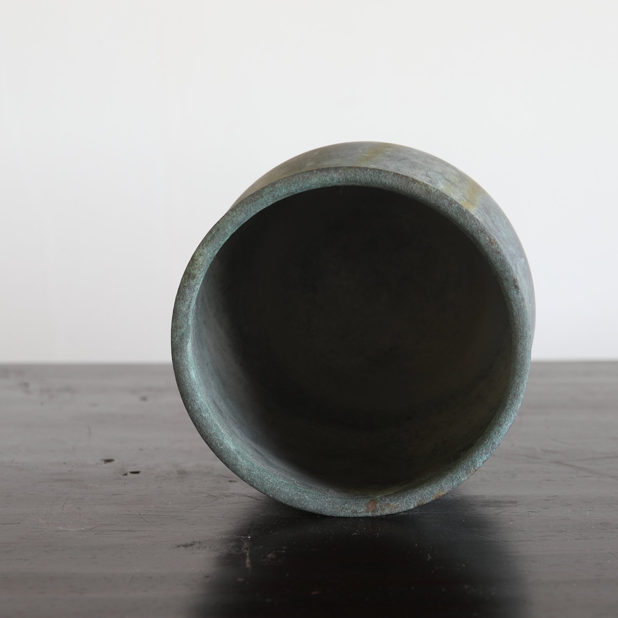 清代 緑青 古銅建水(1616–1911 CE)