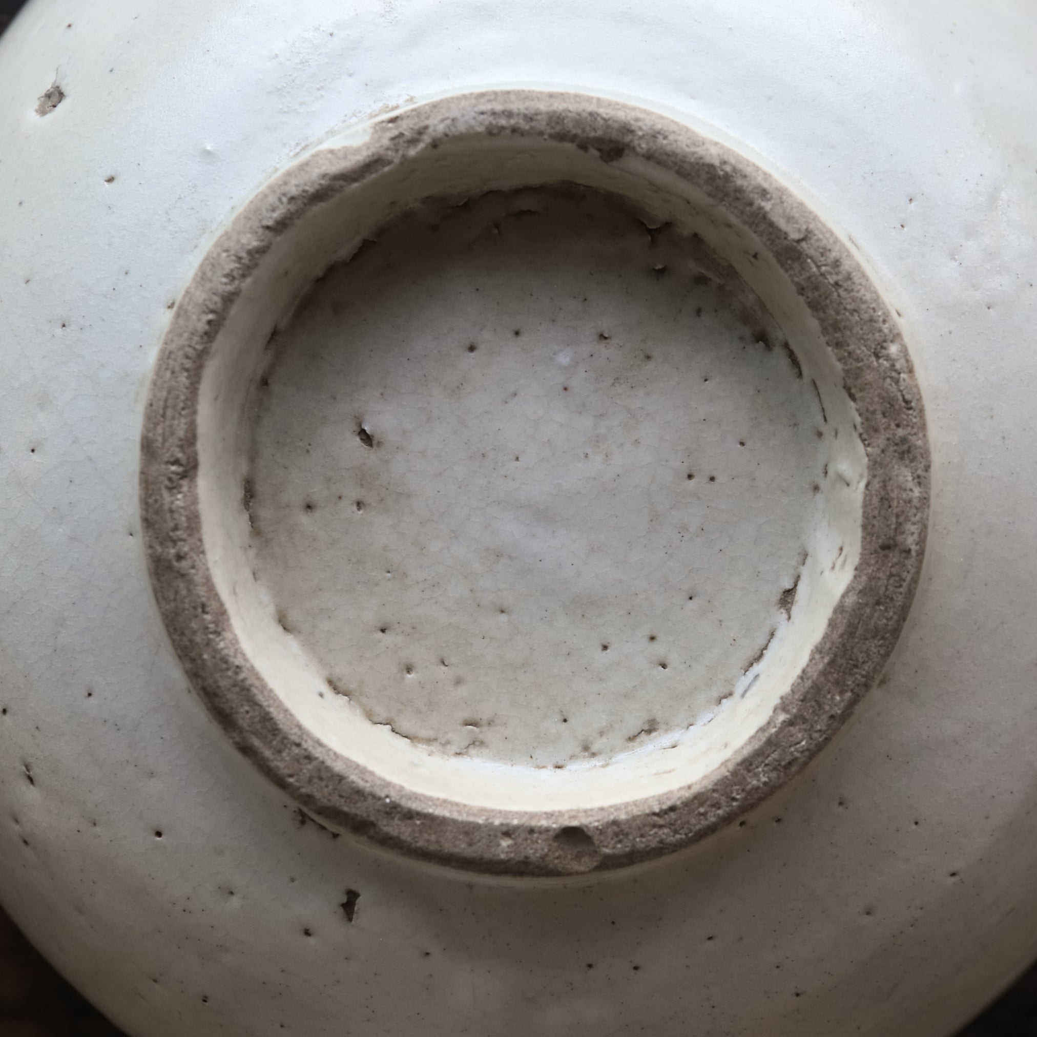 GROSSE SCHALE, Weißporzellan, Joseon-Dynastie(1392–1897 n. Chr.)