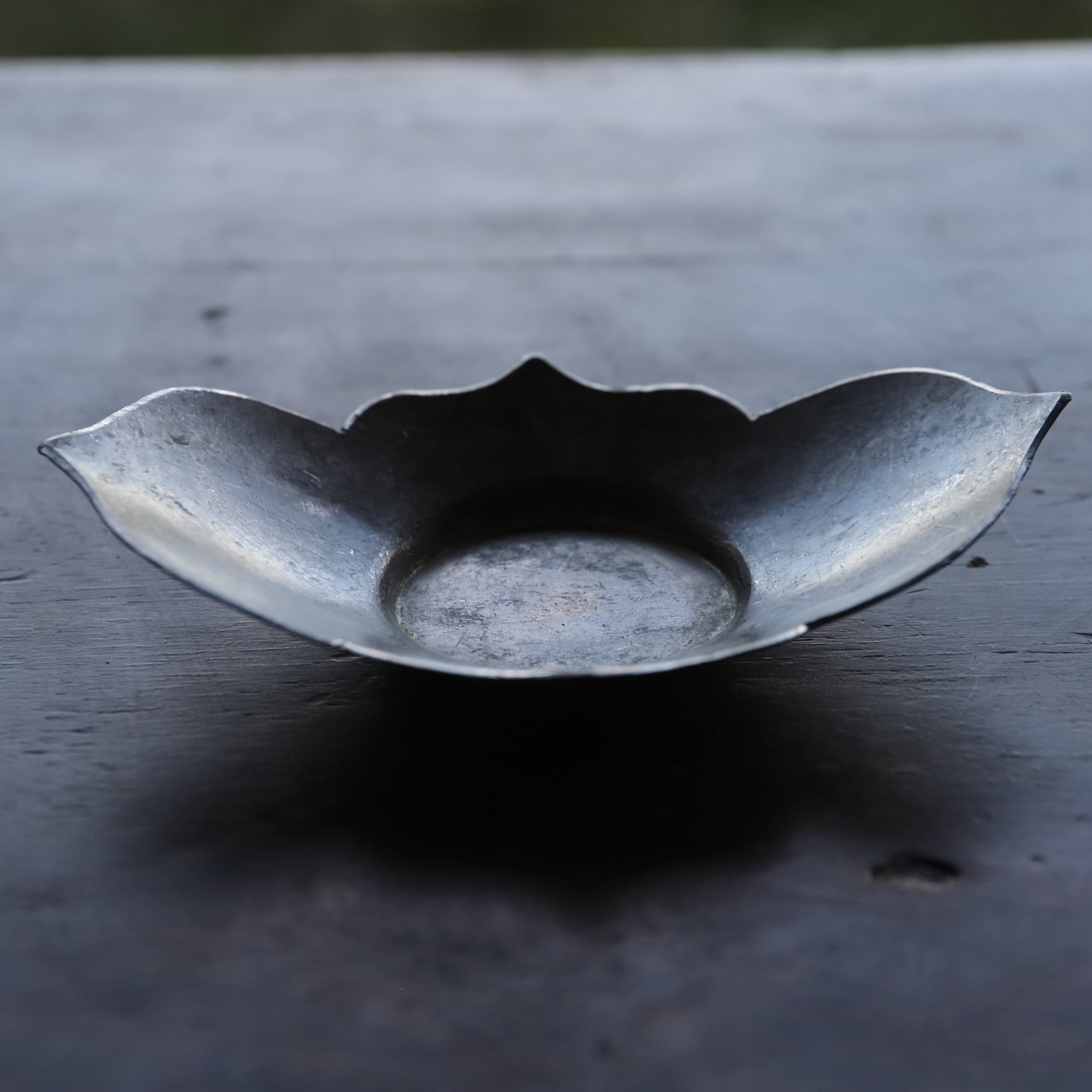 OLD LOBED-FLOWER-SHAPED TIN TEA SAUCER, Set of 5, Qing Dynasty(1616–1911CE)