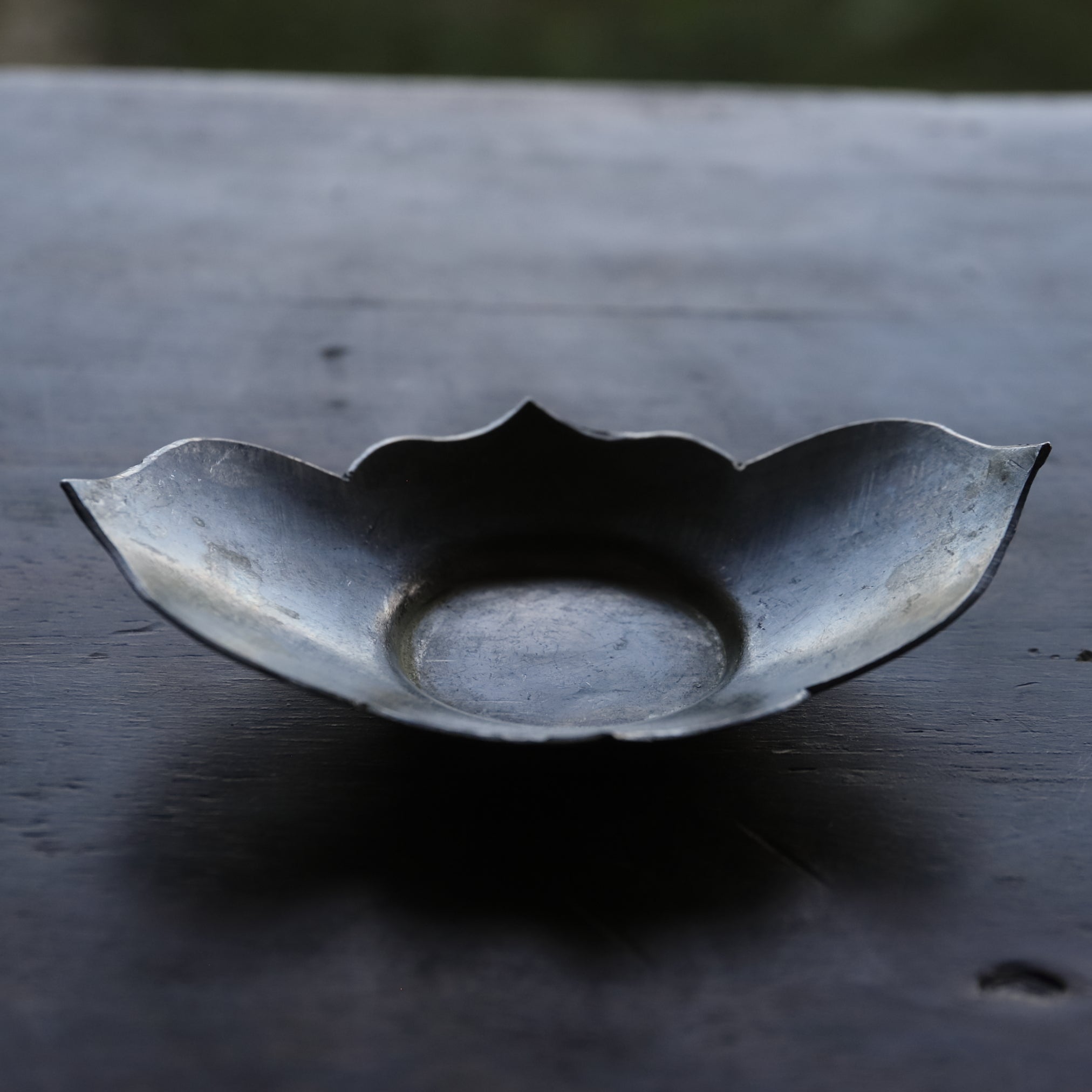 OLD LOBED-FLOWER-SHAPED TIN TEA SAUCER, Set of 5, Qing Dynasty(1616–1911CE)