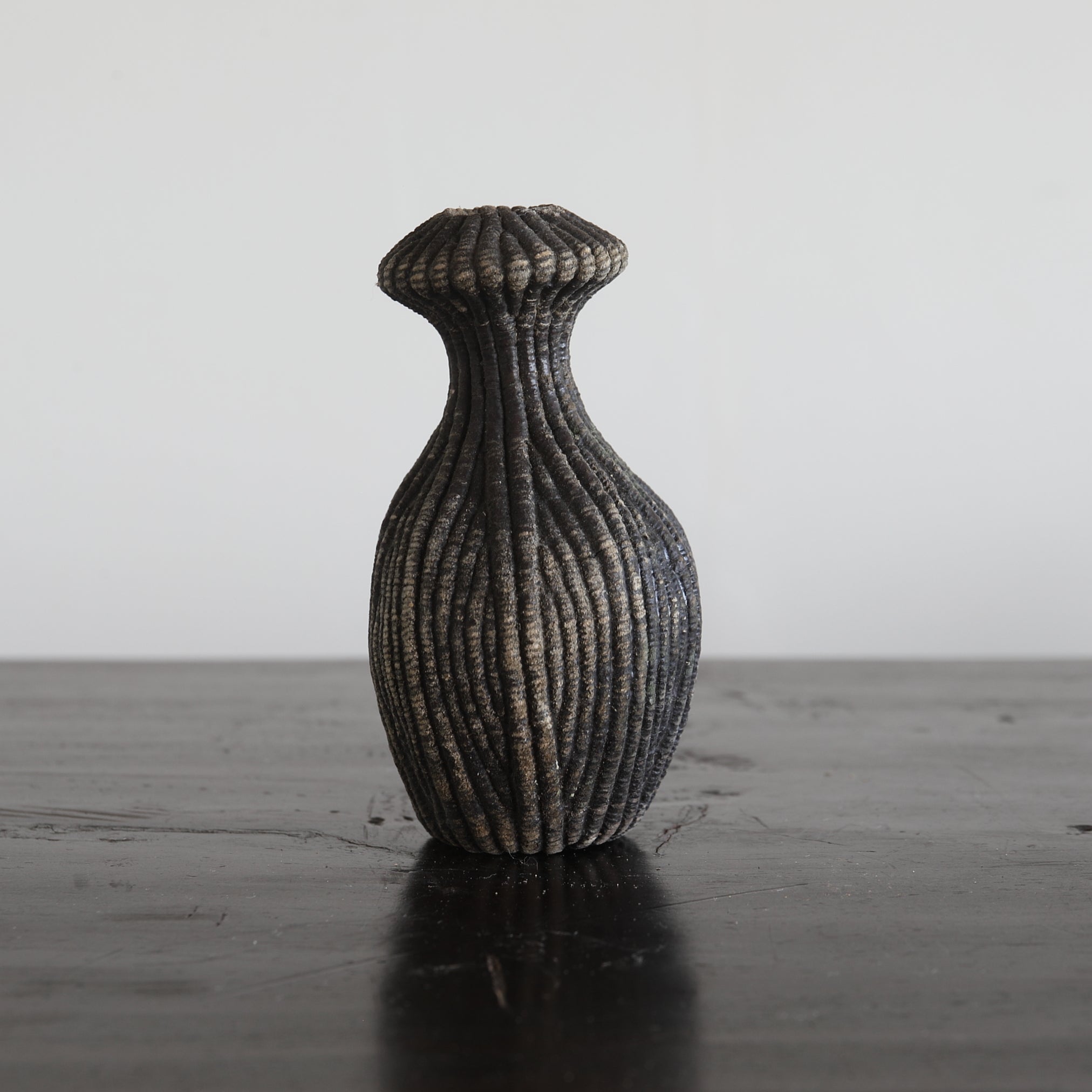 SMALL GOURD-SHAPED SHISHA JAR, Joseon Dynasty(1392–1897CE)