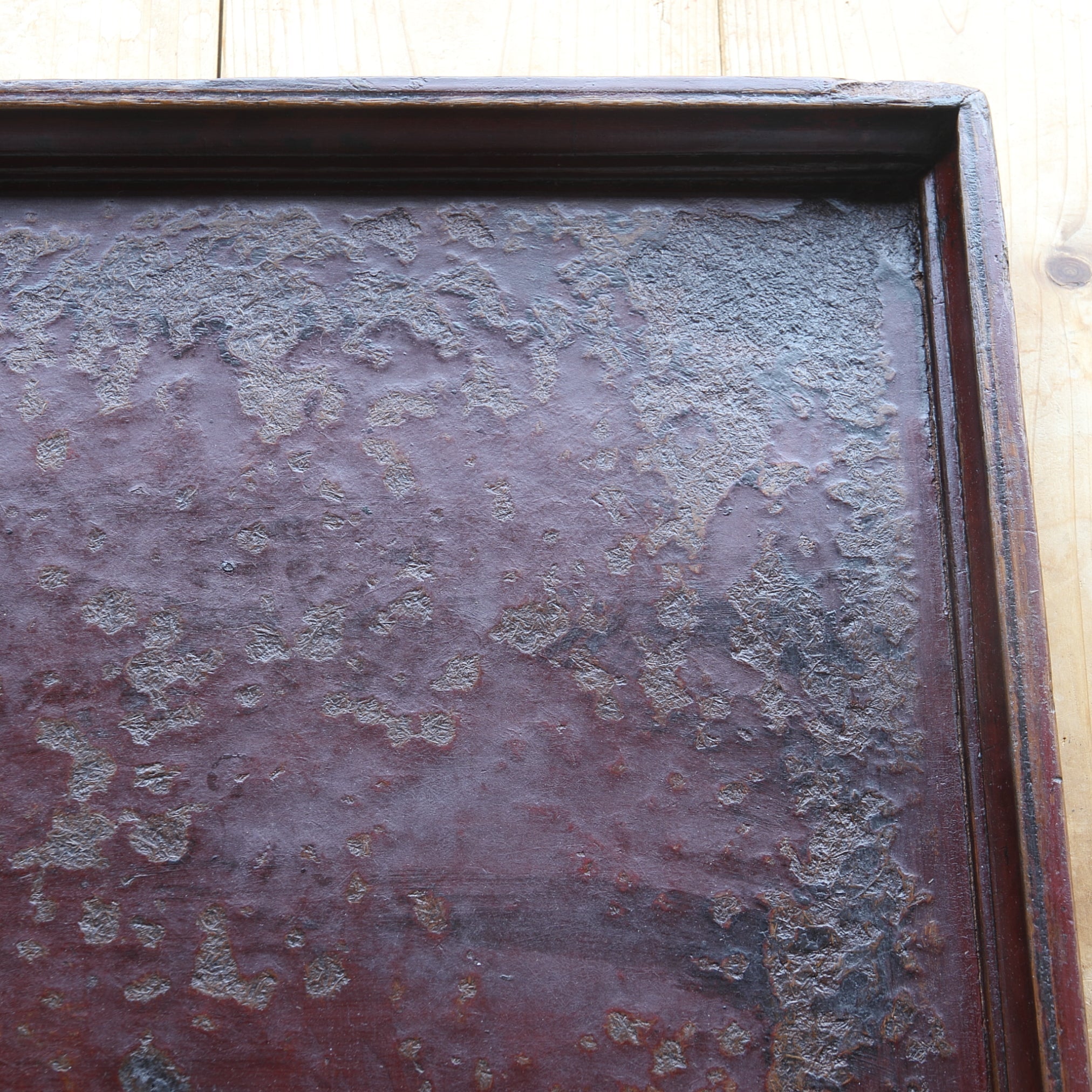 BANDEJA DE MADERA GRANDE, En forma de cuadrada, a5, Dinastía Joseon(1392–1897 d. C.)