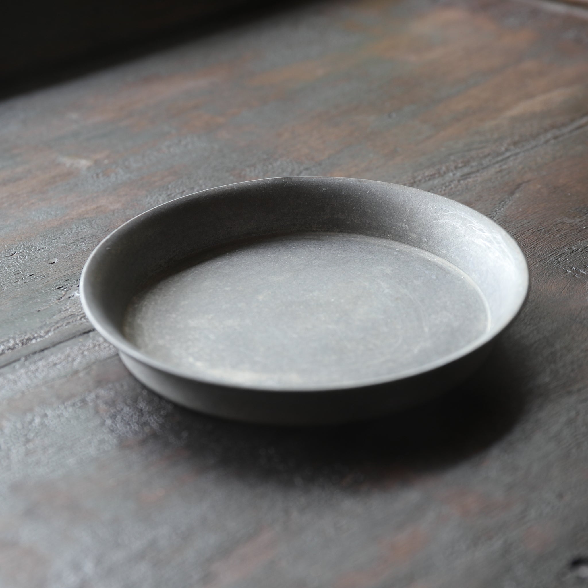 OLD ROUND TIN TEAPOT STAND, Qing Dynasty(1616–1911CE)