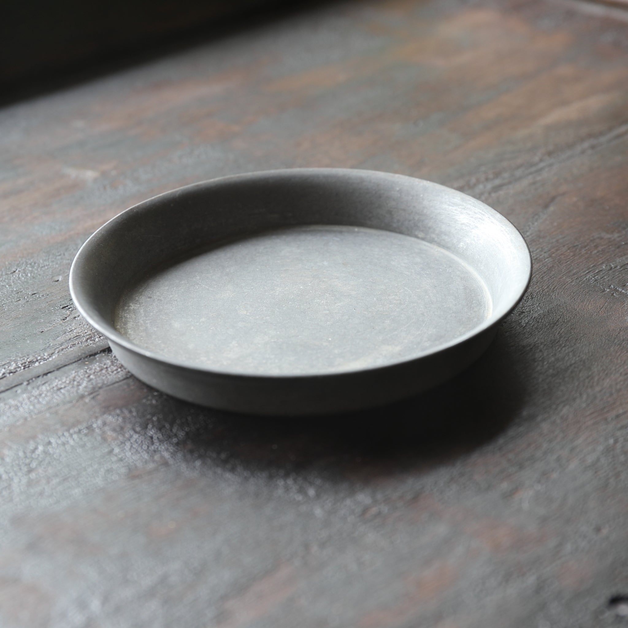 OLD ROUND TIN TEAPOT STAND, Qing Dynasty(1616–1911CE)