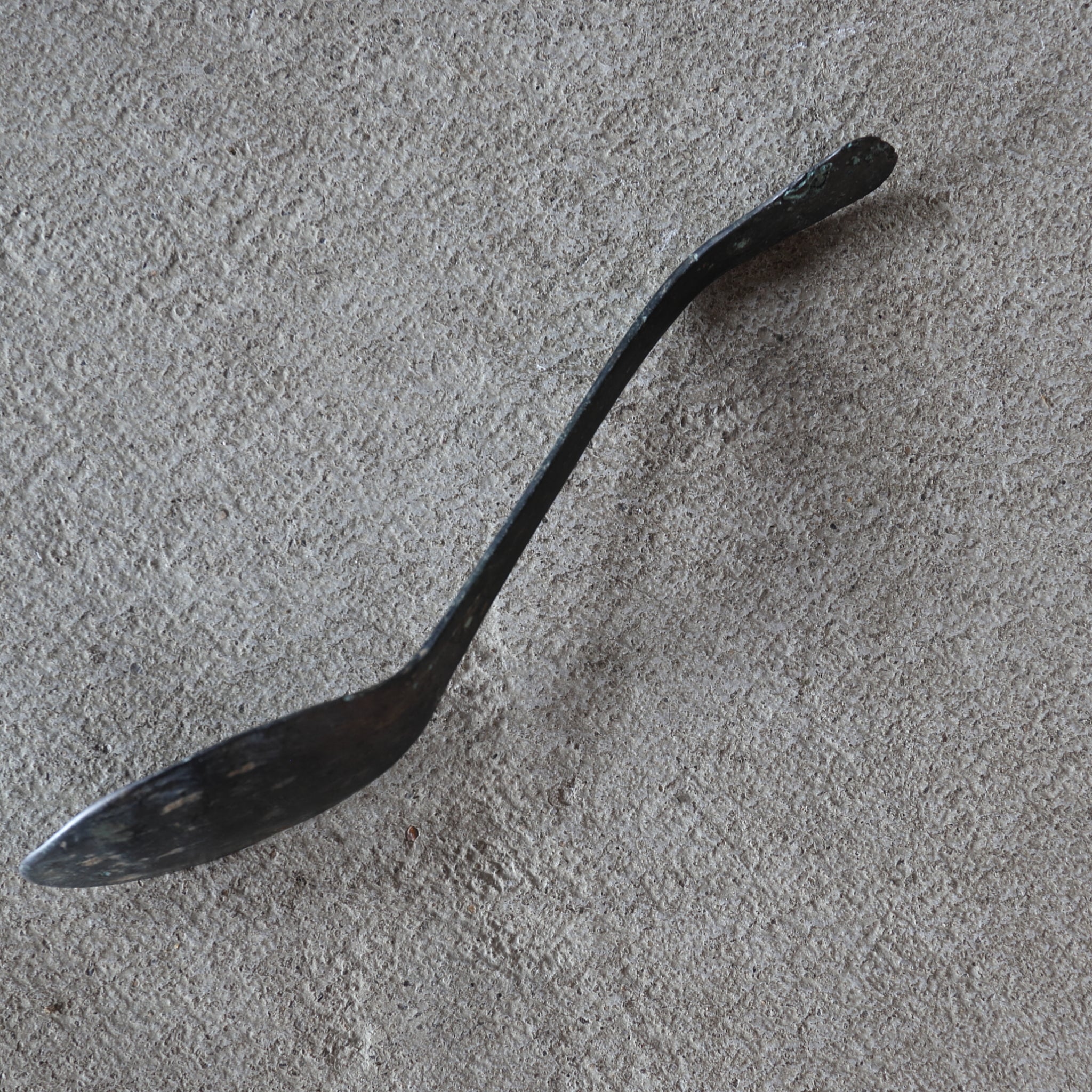 CUCCHIAIO DI BRONZO / CUCCHIAIO PER CENERE, Sahari, Dinastia Goryeo(918–1392 d.C.)