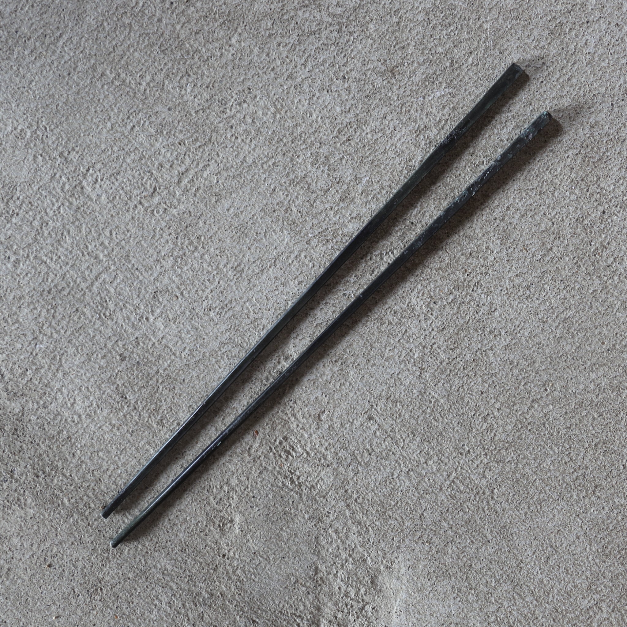 TENAZAS PARA FUEGO DE BRONCE, Dinastía Goryeo(918–1392 d. C.)