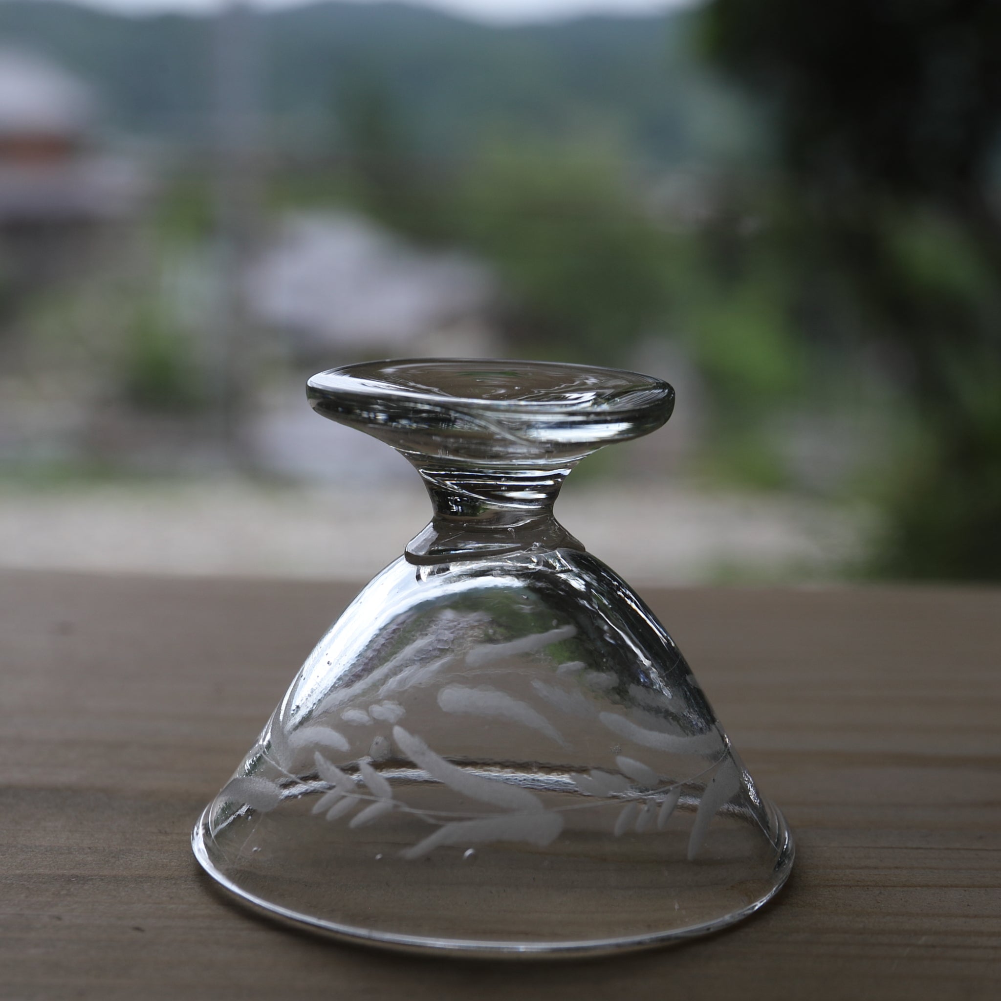 COPA CON PIE ALTO DE VIDRIO, Juego de 5, Período Meiji(1868–1912 d. C.)