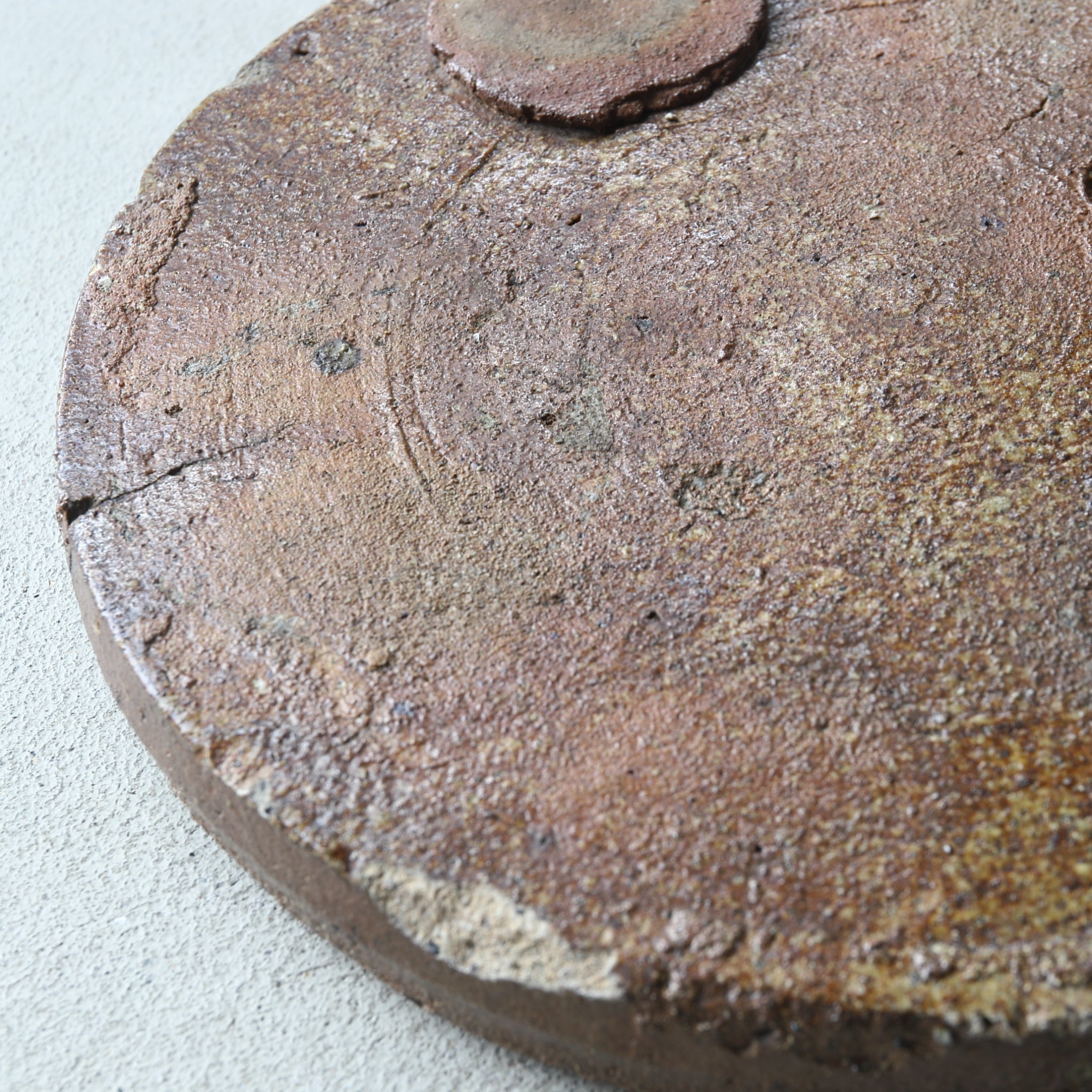 KERAMIKPLATTE, Ko-Iwami, Meiji-Zeit(1868–1912 n. Chr.)