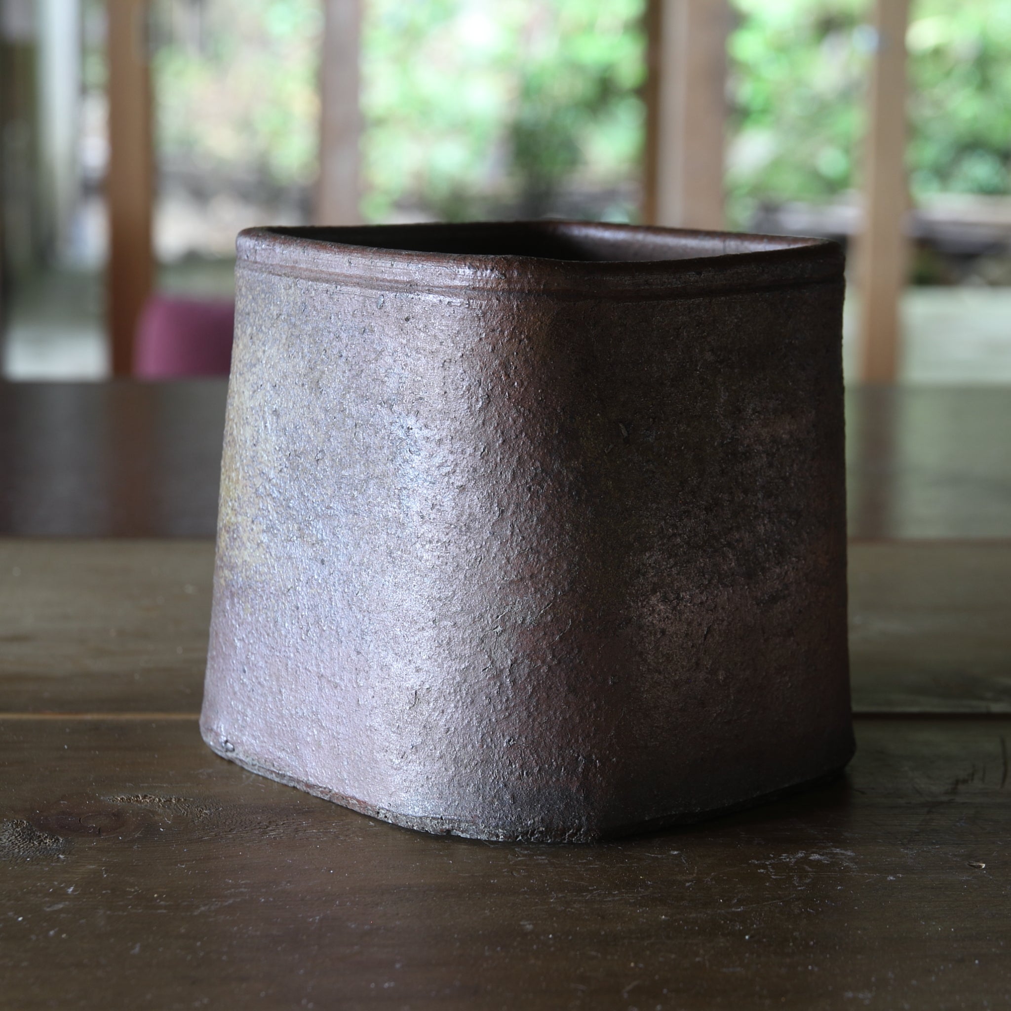 TUBE, Ko-Bizen, with a square-shaped form, Muromachi Period(1336–1573CE)