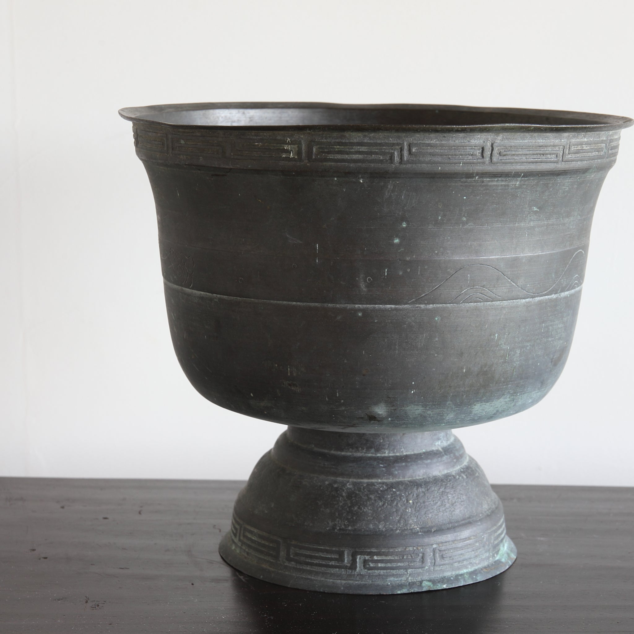 BRASERO PARA TETERA DE COBRE VIEJO, Dinastía Qing(1616–1911 d. C.)