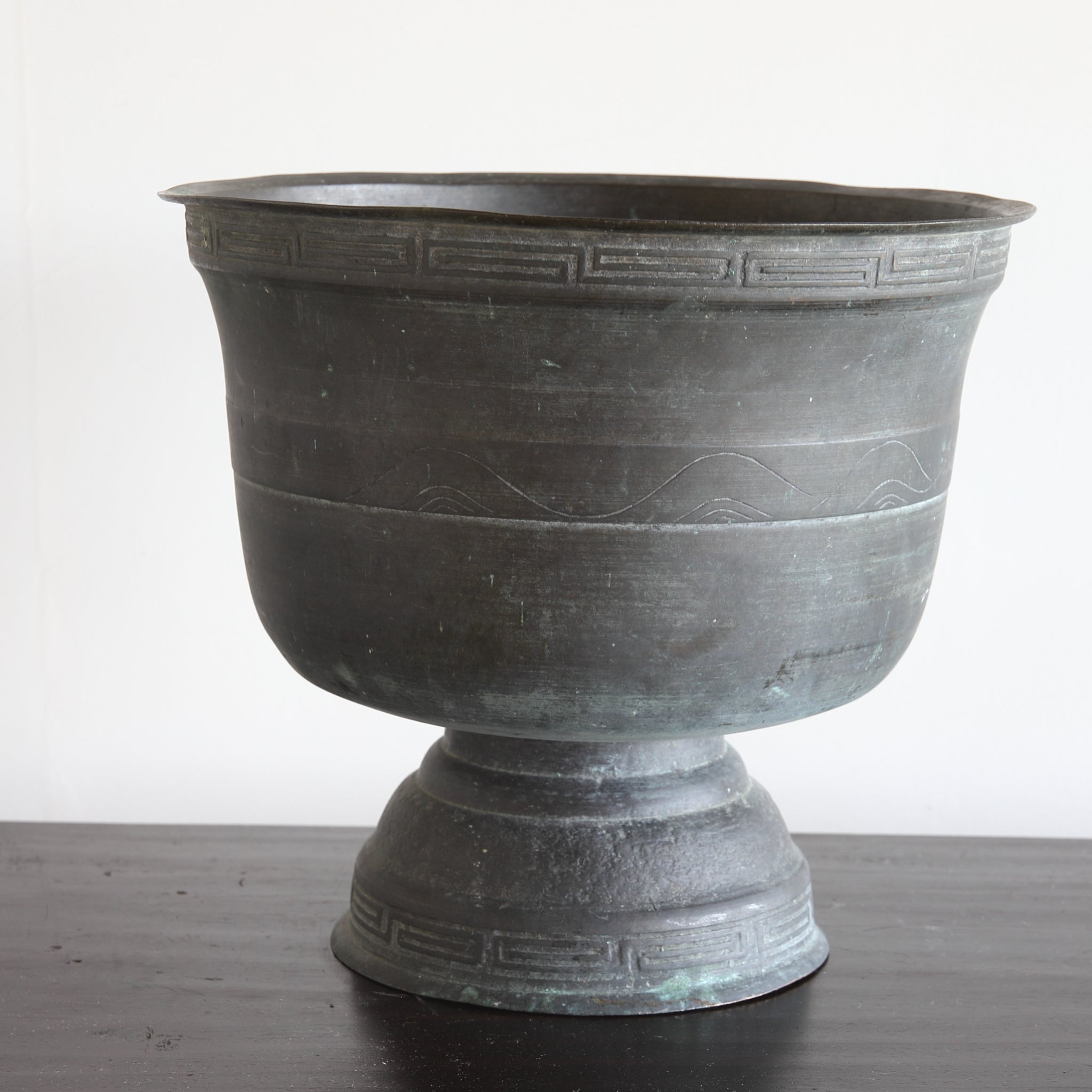 BRASERO PARA TETERA DE COBRE VIEJO, Dinastía Qing(1616–1911 d. C.)