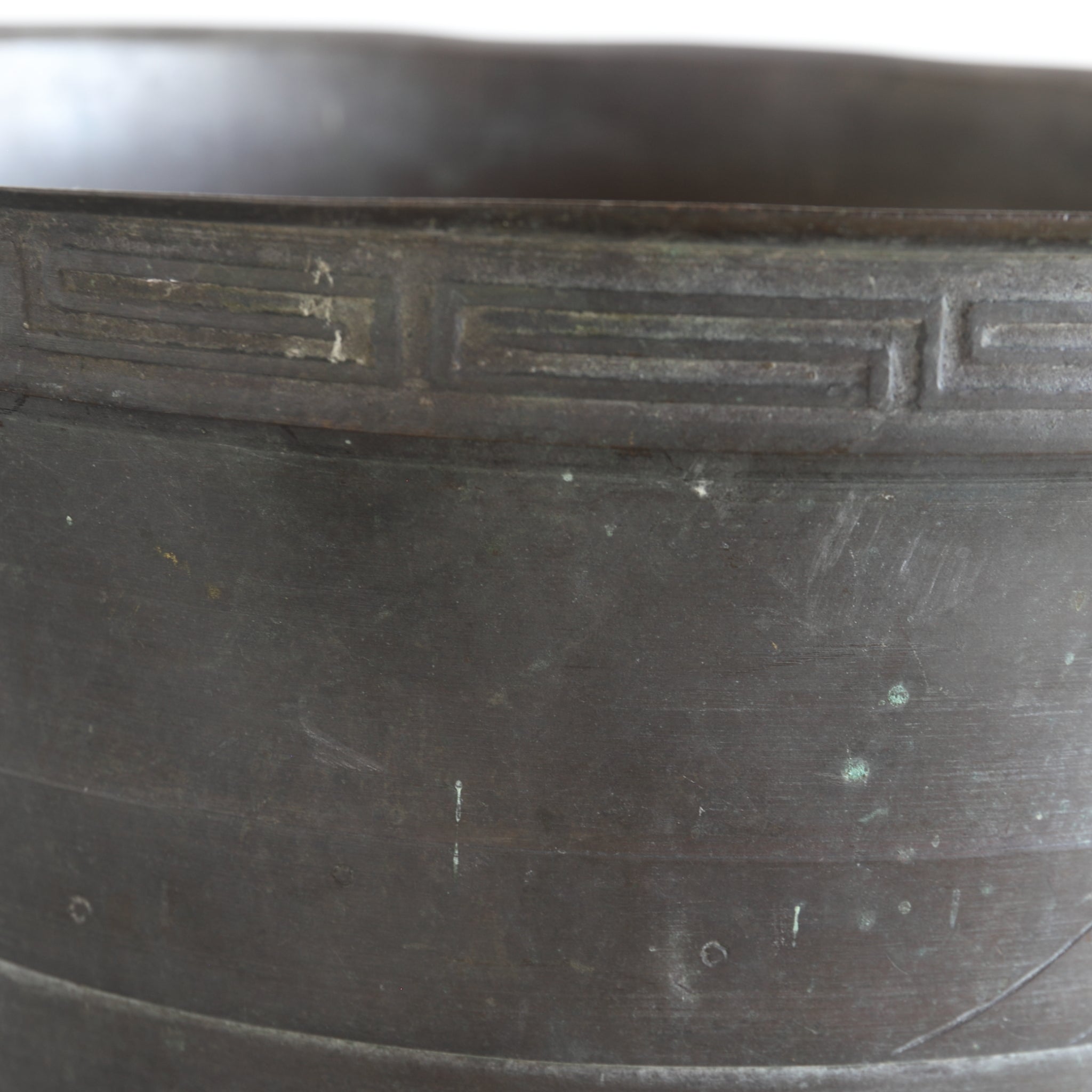 BRASERO PARA TETERA DE COBRE VIEJO, Dinastía Qing(1616–1911 d. C.)